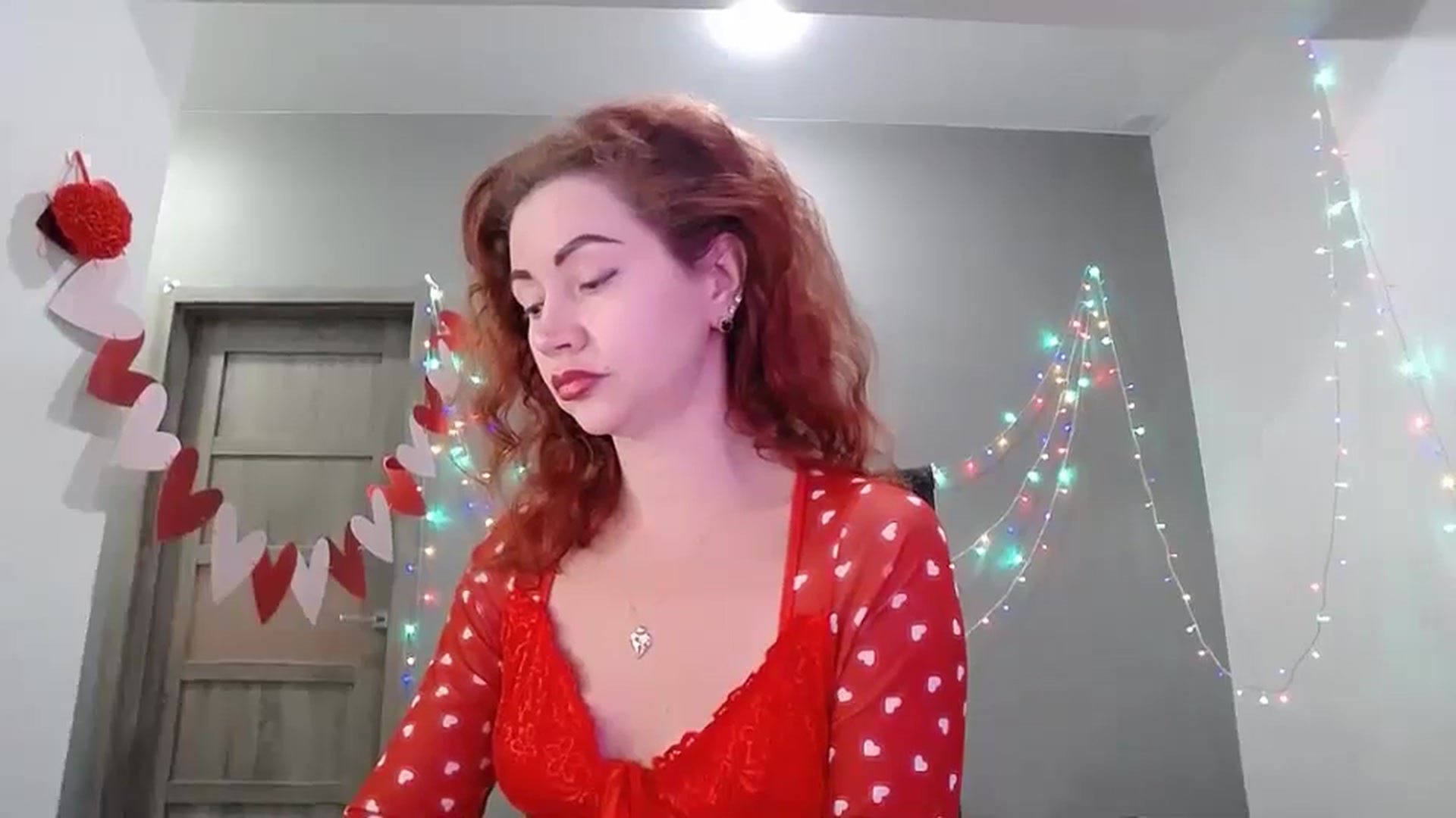 Gallery image thumbnail from XeniaMilf's myfreecams stream on, 03/19/2026, 16:12 image 12 of 20