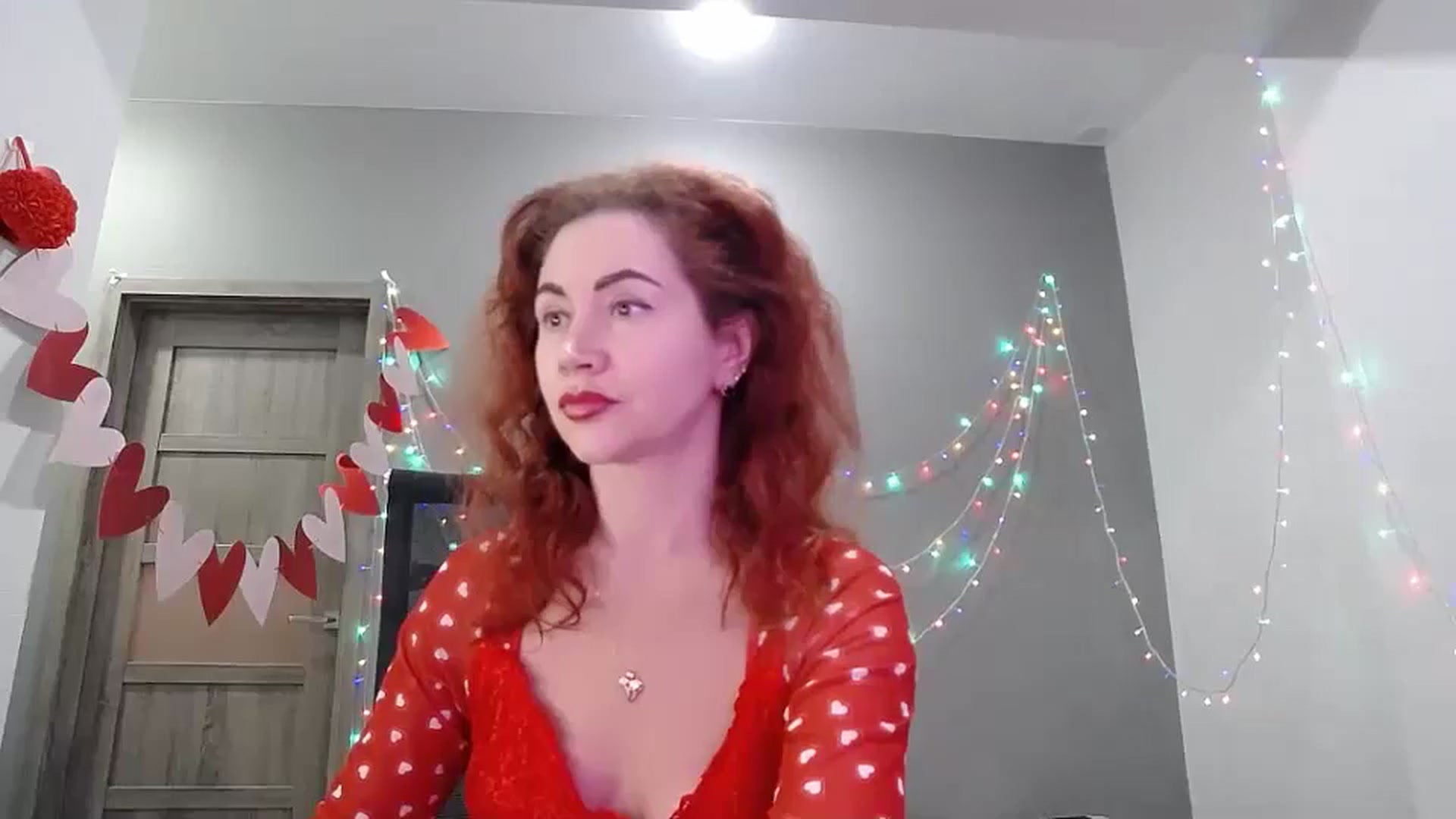 Gallery image thumbnail from XeniaMilf's myfreecams stream on, 03/19/2026, 16:12 image 18 of 20