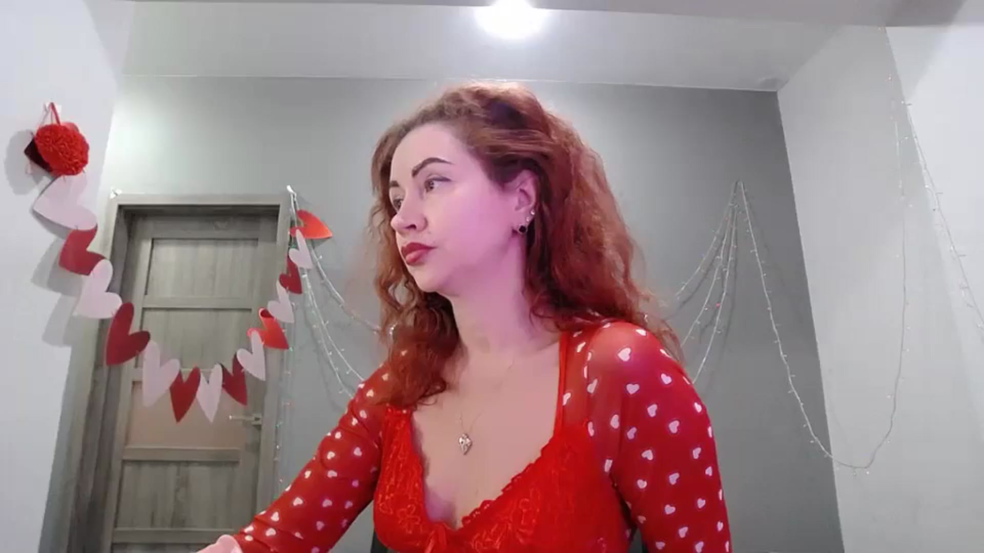 Gallery image thumbnail from XeniaMilf's myfreecams stream on, 03/19/2026, 16:12 image 13 of 20