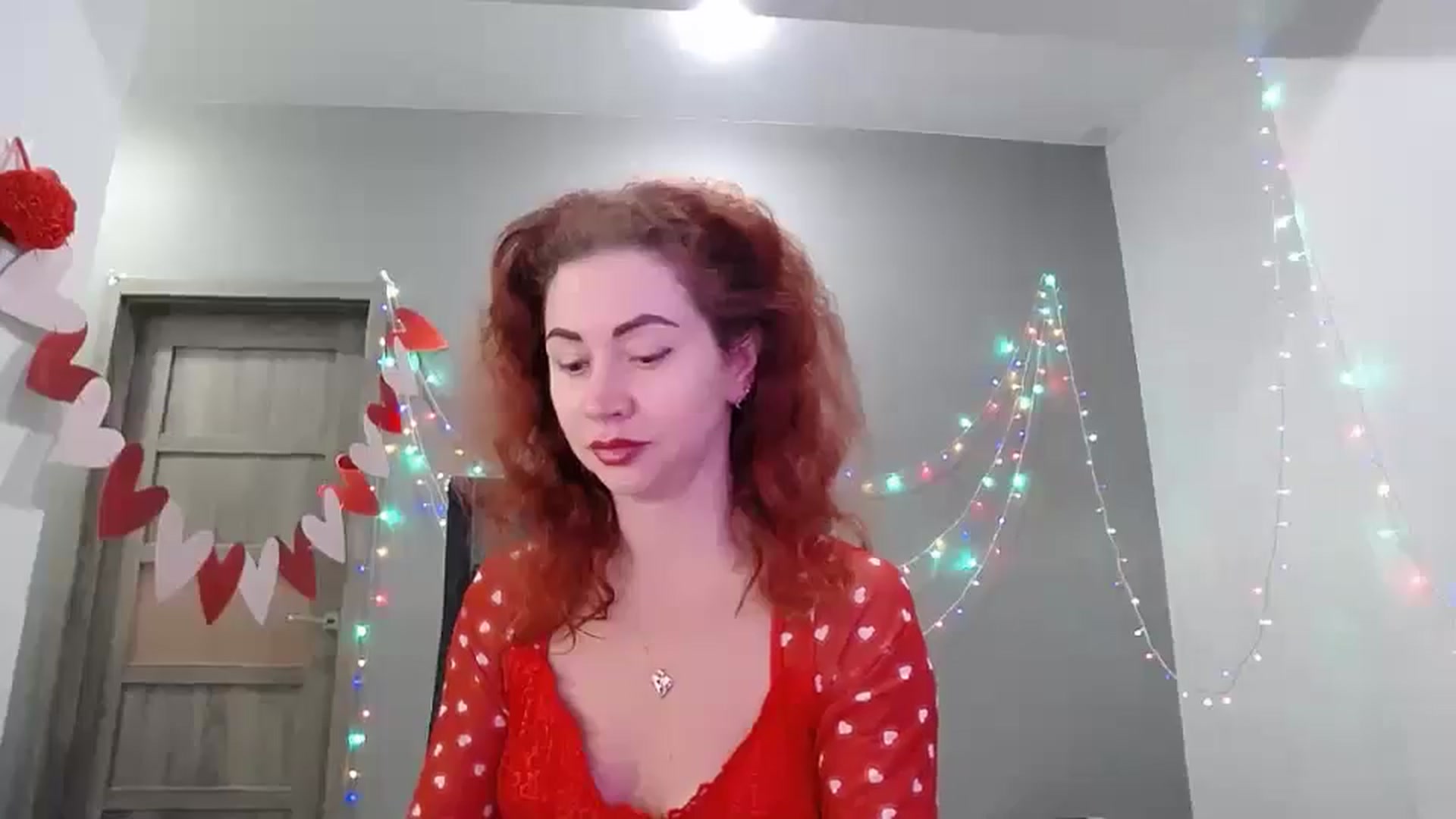 Gallery image thumbnail from XeniaMilf's myfreecams stream on, 03/19/2026, 16:12 image 16 of 20