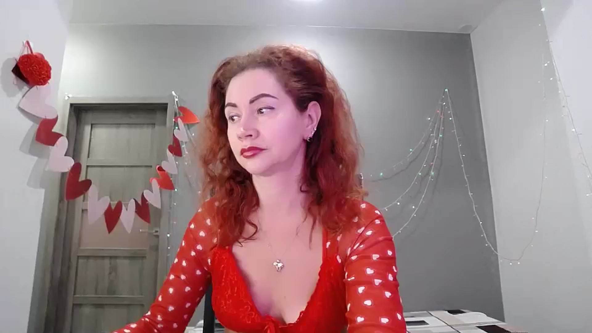 Gallery image thumbnail from XeniaMilf's myfreecams stream on, 03/19/2026, 16:12 image 5 of 20