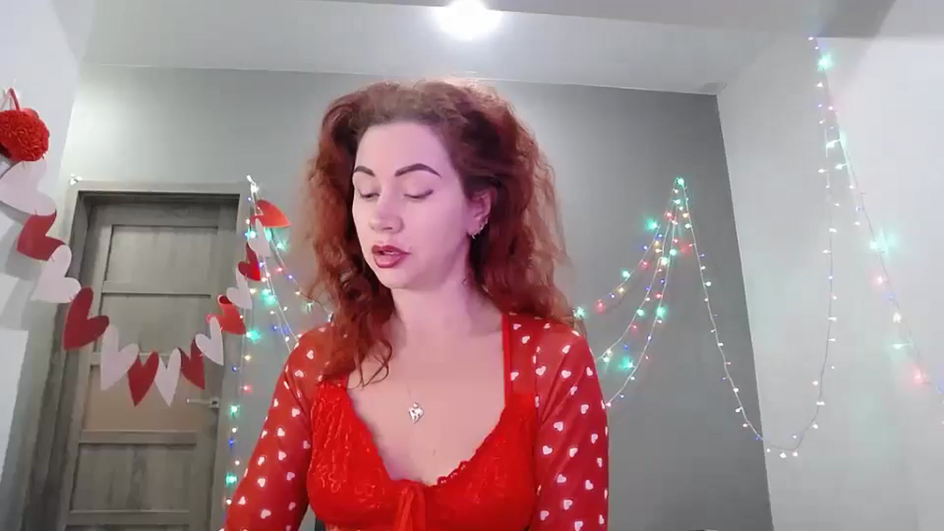 Gallery image thumbnail from XeniaMilf's myfreecams stream on, 03/19/2026, 16:12 image 19 of 20