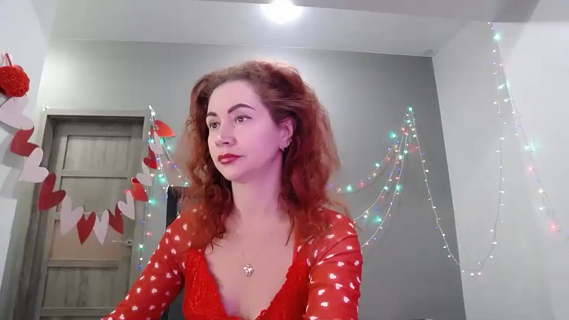 Gallery image thumbnail from XeniaMilf's myfreecams stream on, 03/19/2026, 16:12 image 15 of 20