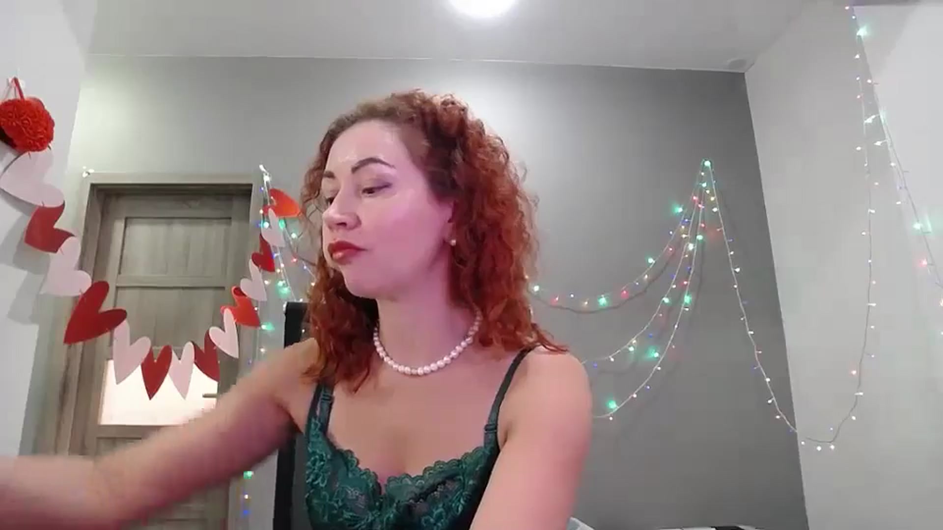 Gallery image thumbnail from XeniaMilf's myfreecams stream on, 03/20/2026, 16:19 image 14 of 20