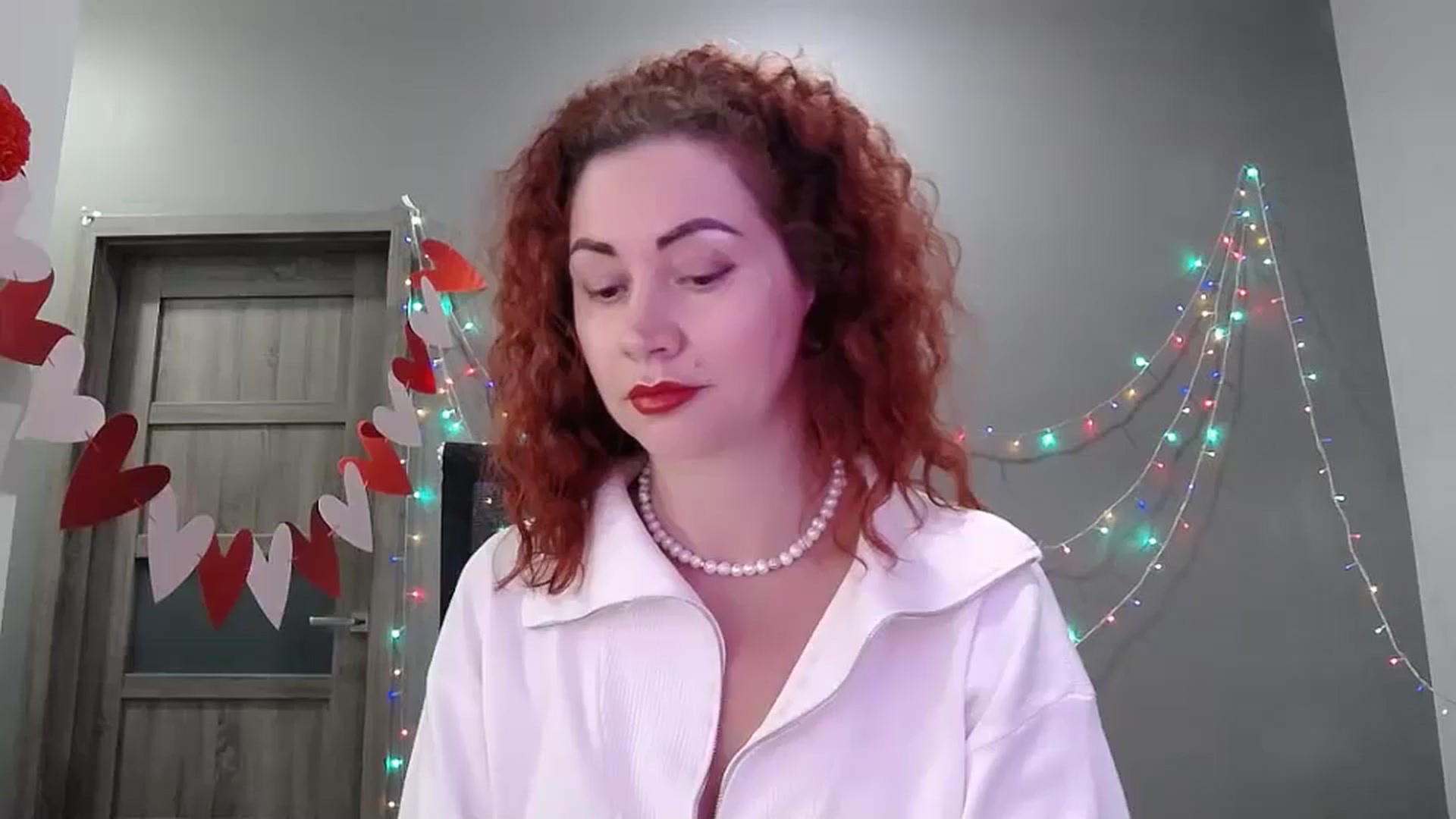 Gallery image thumbnail from XeniaMilf's myfreecams stream on, 03/20/2026, 17:02 image 8 of 20