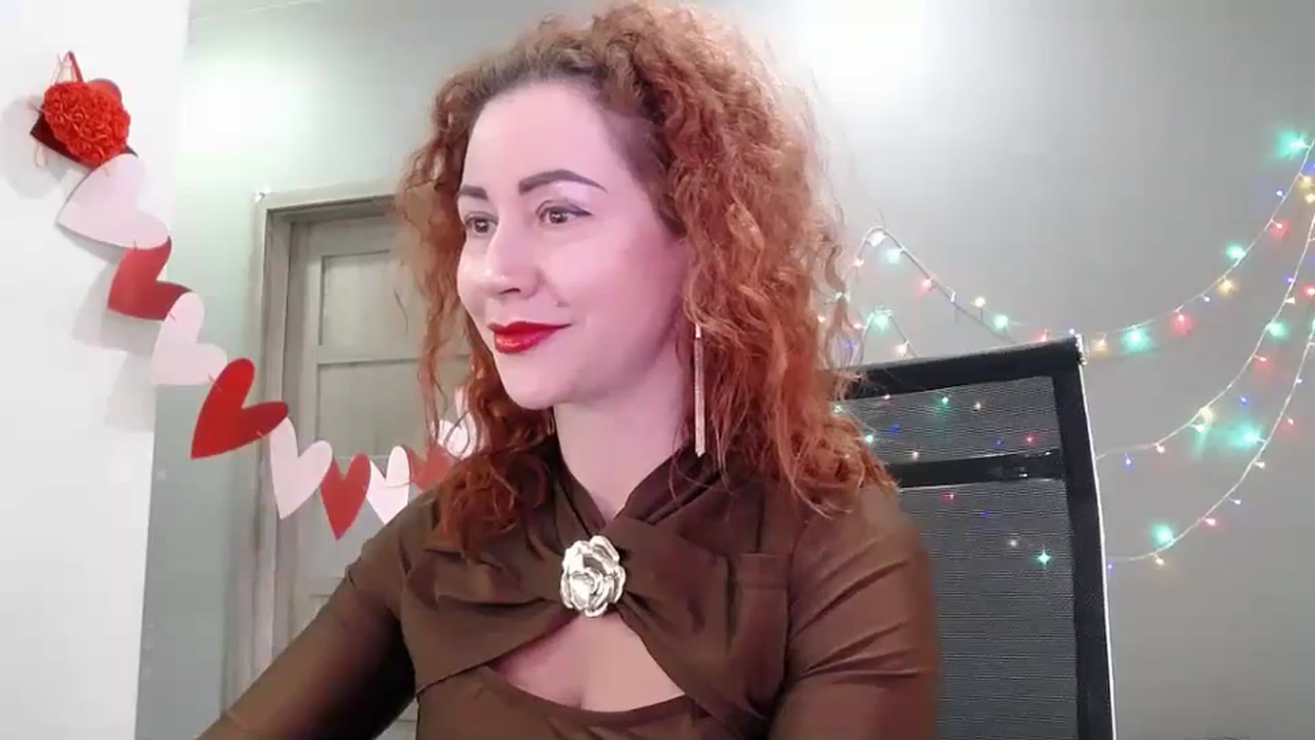 Gallery image thumbnail from XeniaMilf's myfreecams stream on, 04/06/2026, 15:07 image 10 of 20