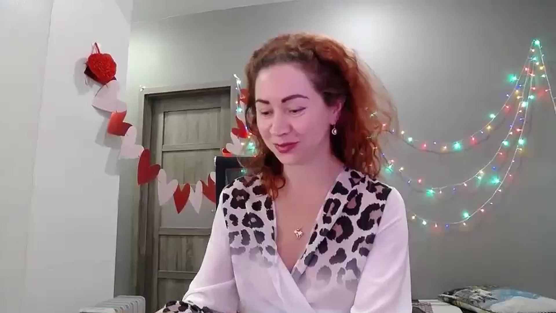 Gallery image thumbnail from XeniaMilf's myfreecams stream on, 04/07/2026, 15:09 image 17 of 20