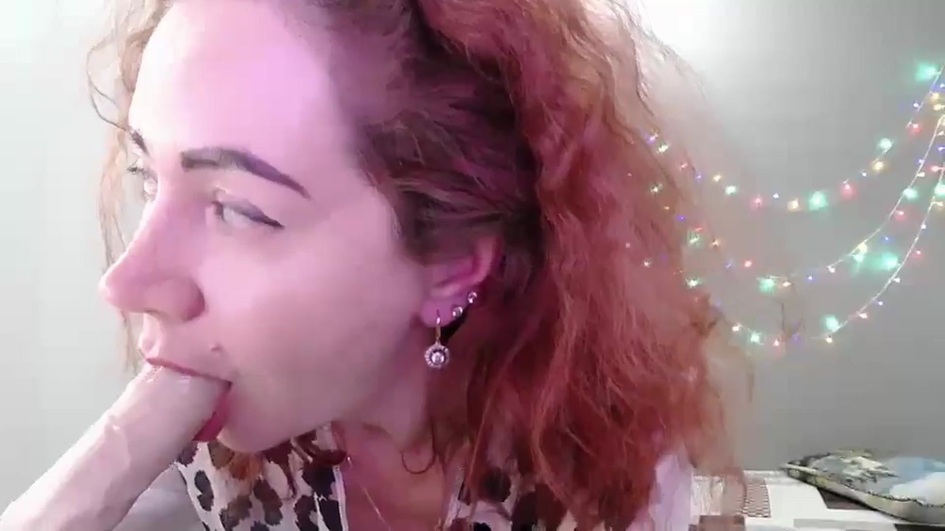Gallery image thumbnail from XeniaMilf's myfreecams stream on, 04/07/2026, 15:09 image 20 of 20