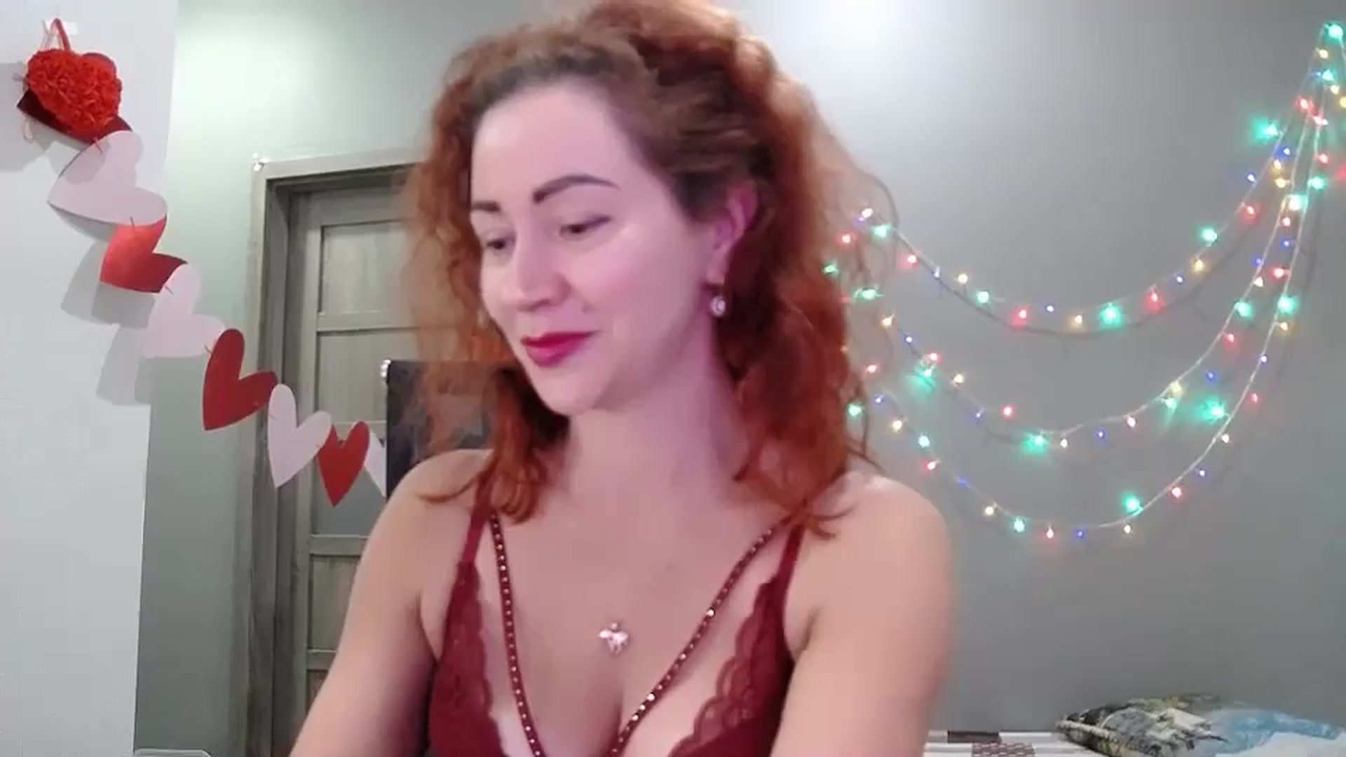 Gallery image thumbnail from XeniaMilf's myfreecams stream on, 04/07/2026, 16:09 image 10 of 20