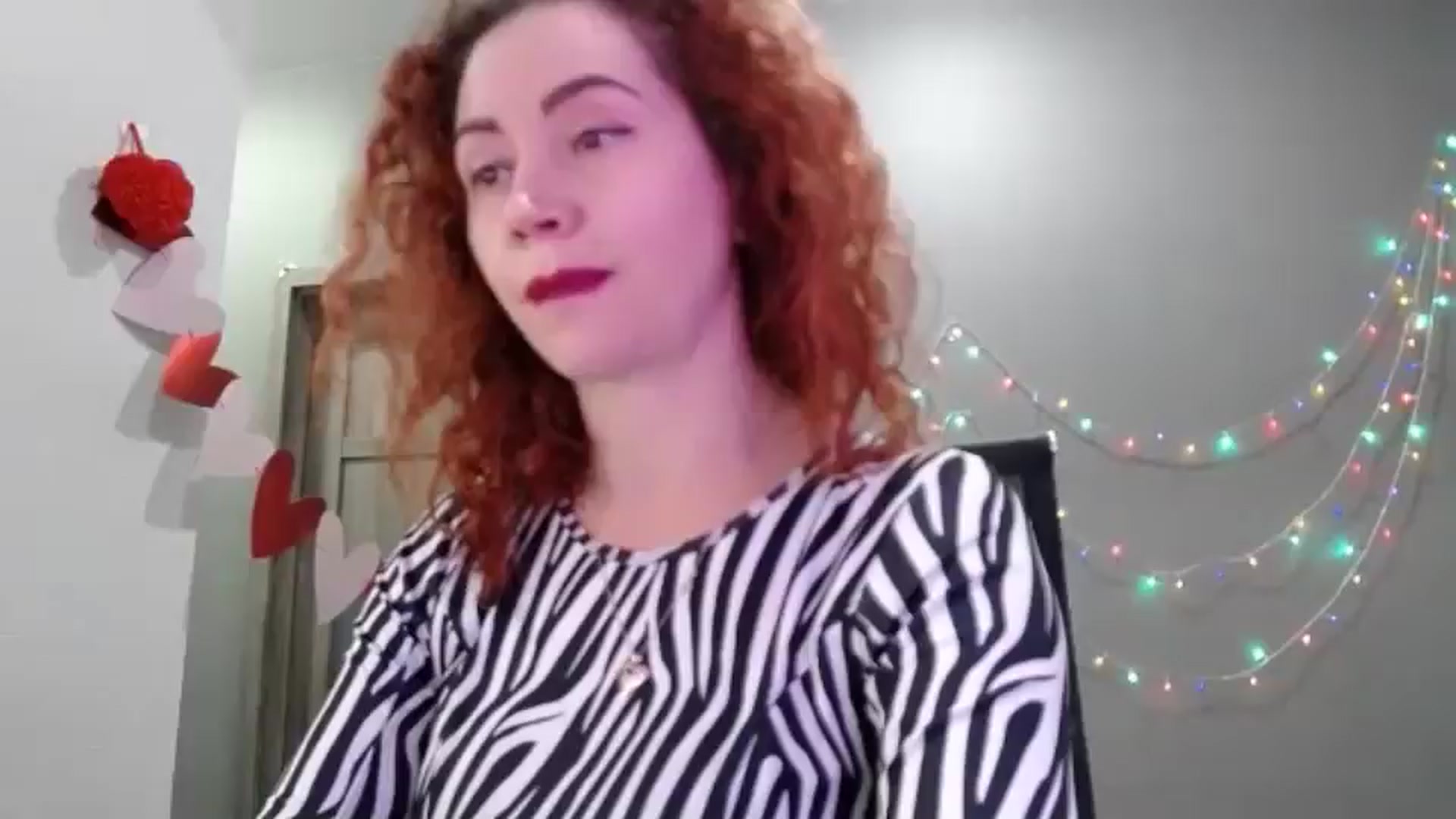 Gallery image thumbnail from XeniaMilf's myfreecams stream on, 04/09/2026, 16:25 image 14 of 20