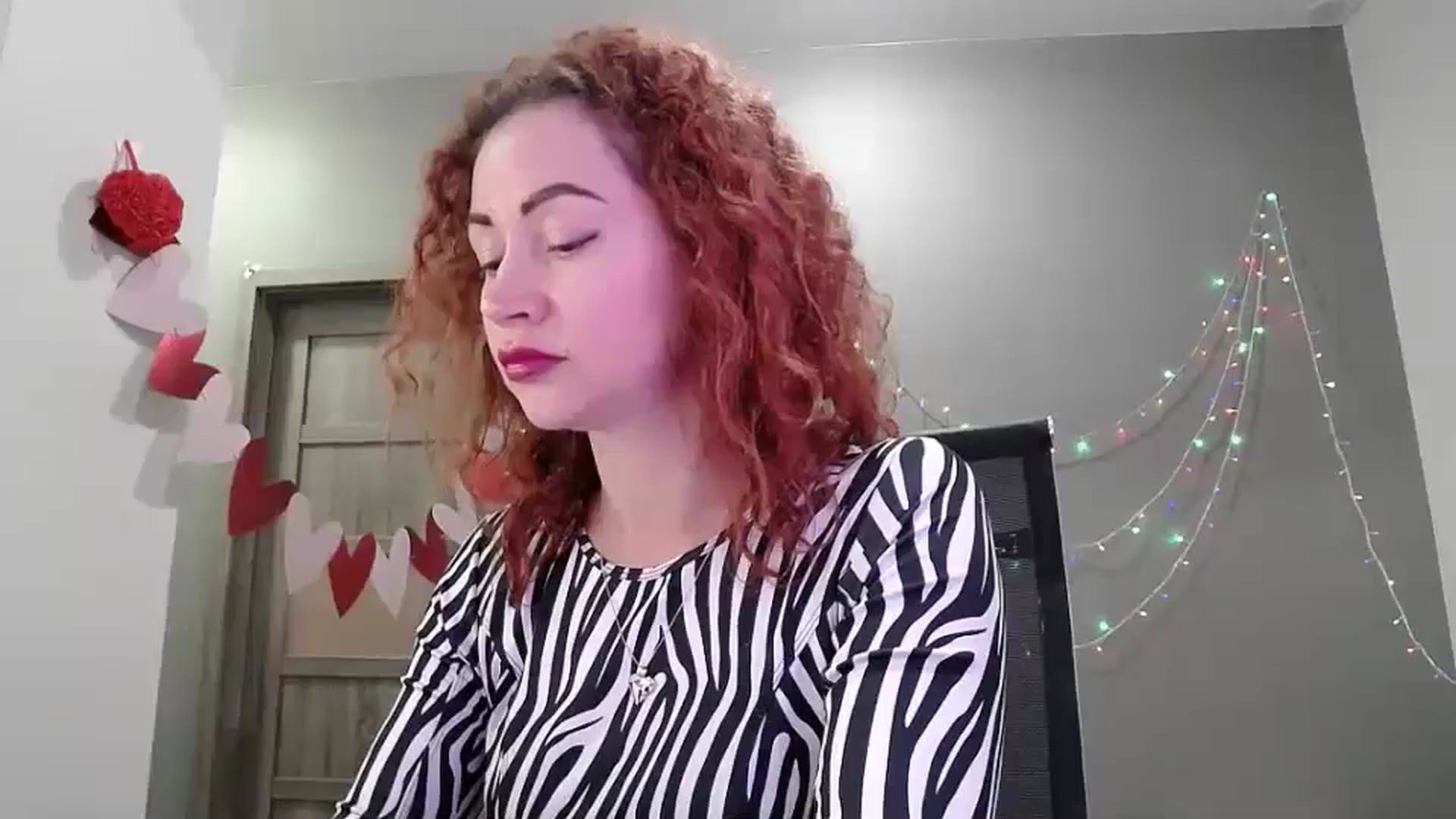 Gallery image thumbnail from XeniaMilf's myfreecams stream on, 04/09/2026, 16:25 image 6 of 20