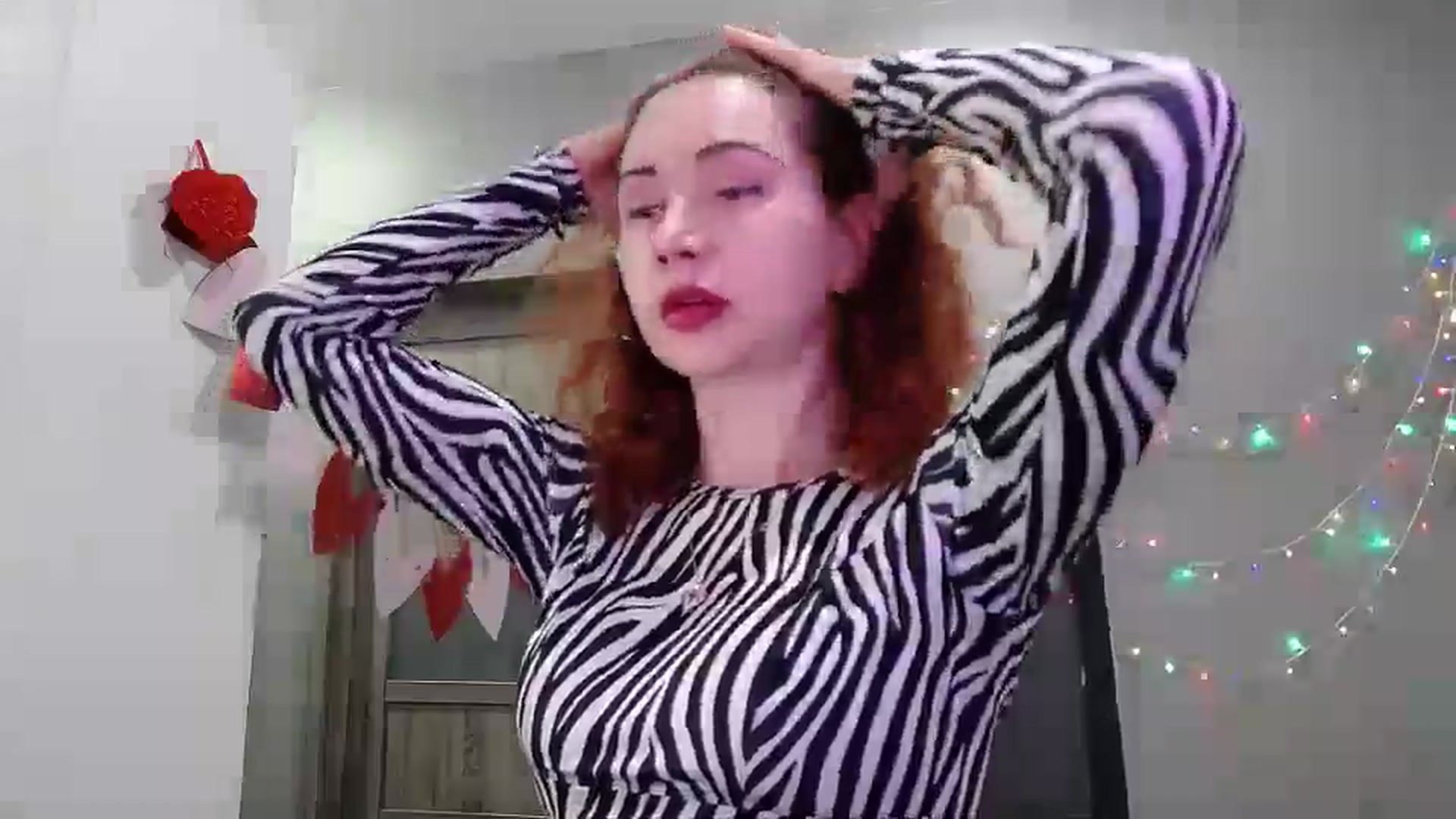 Gallery image thumbnail from XeniaMilf's myfreecams stream on, 04/09/2026, 16:25 image 15 of 20