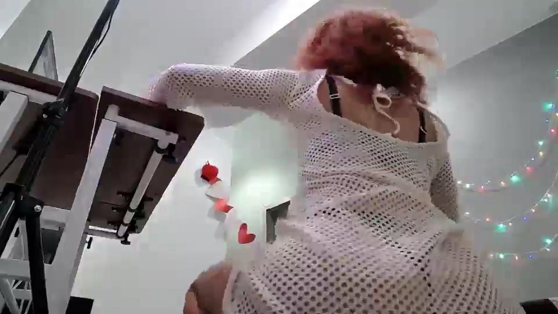 Gallery image thumbnail from XeniaMilf's myfreecams stream on, 04/11/2026, 14:35 image 18 of 20