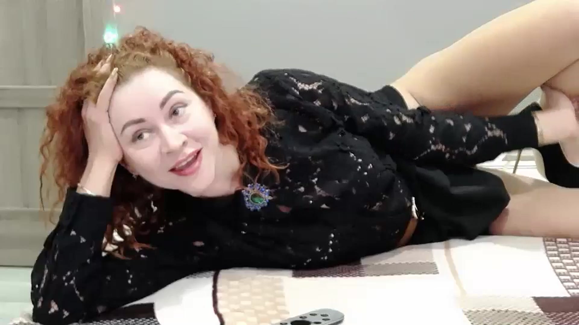 Gallery image thumbnail from XeniaMilf's myfreecams stream on, 04/16/2026, 16:04 image 6 of 20