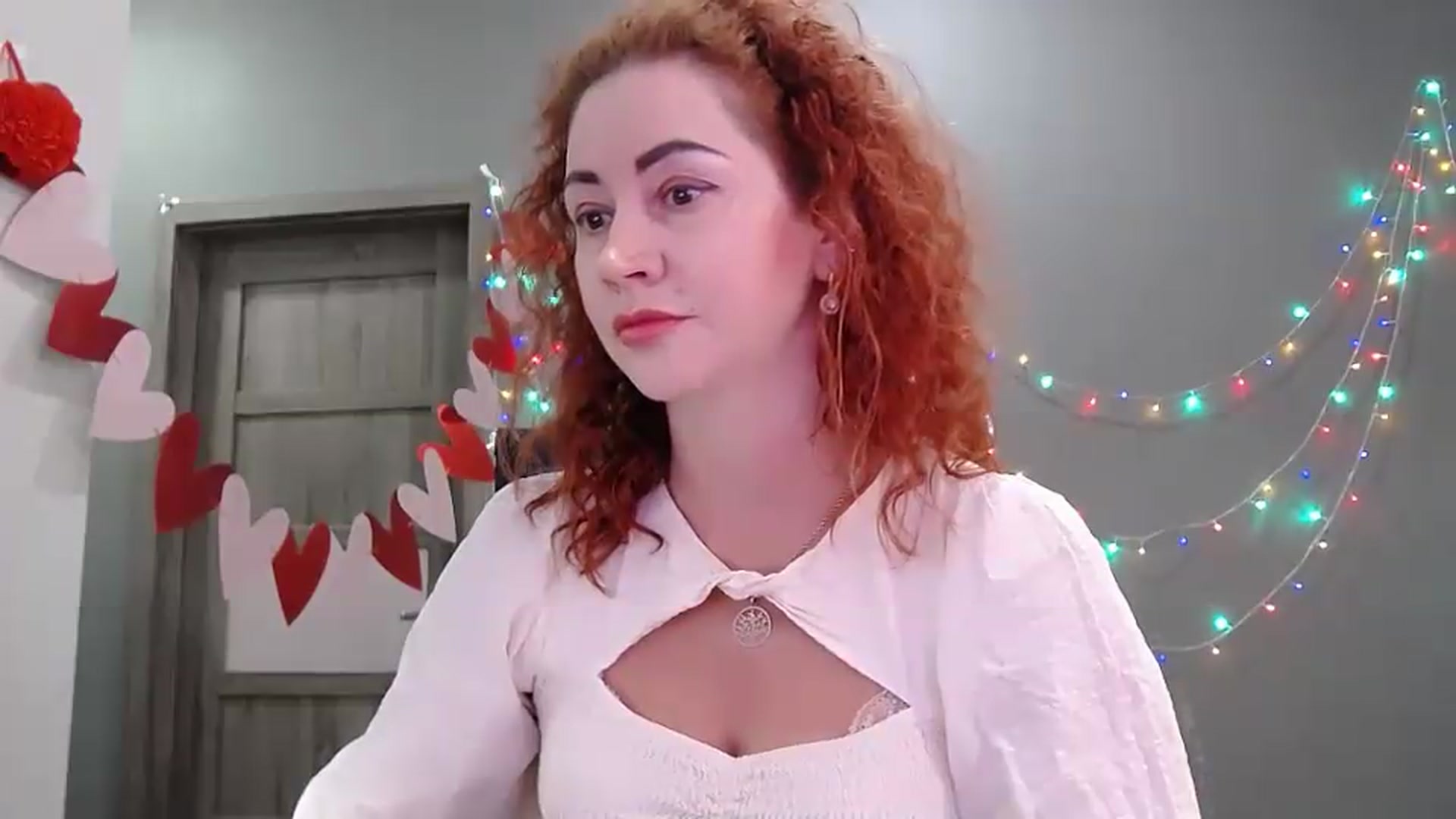 Gallery image thumbnail from XeniaMilf's myfreecams stream on, 04/17/2026, 11:26 image 7 of 20