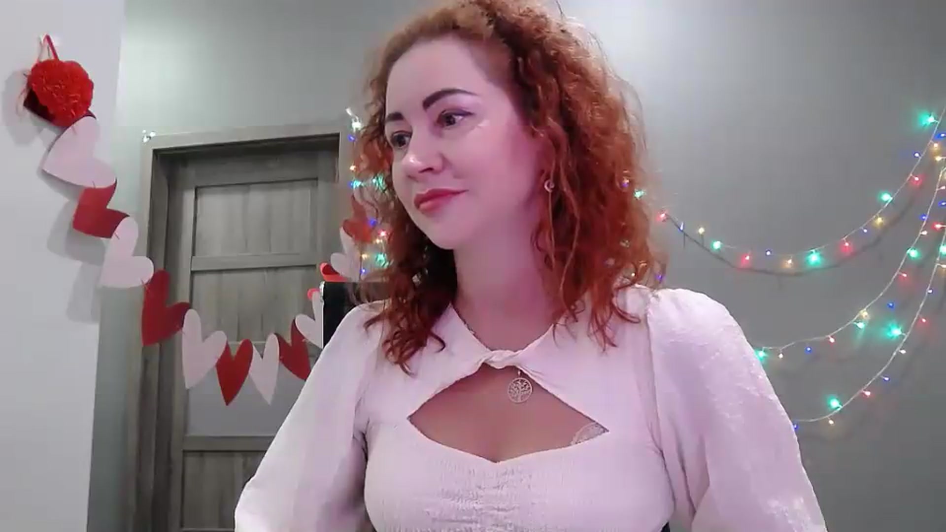 Gallery image thumbnail from XeniaMilf's myfreecams stream on, 04/17/2026, 11:26 image 12 of 20