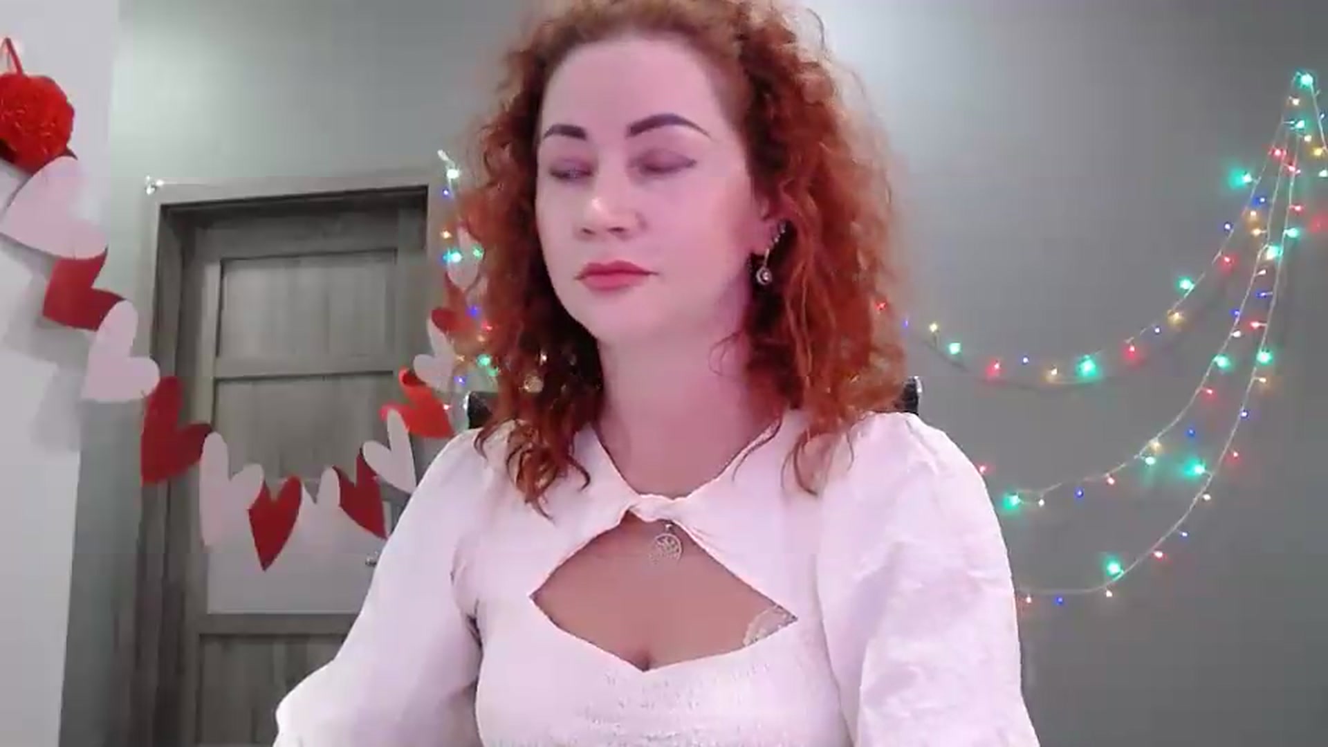 Gallery image thumbnail from XeniaMilf's myfreecams stream on, 04/17/2026, 11:26 image 8 of 20