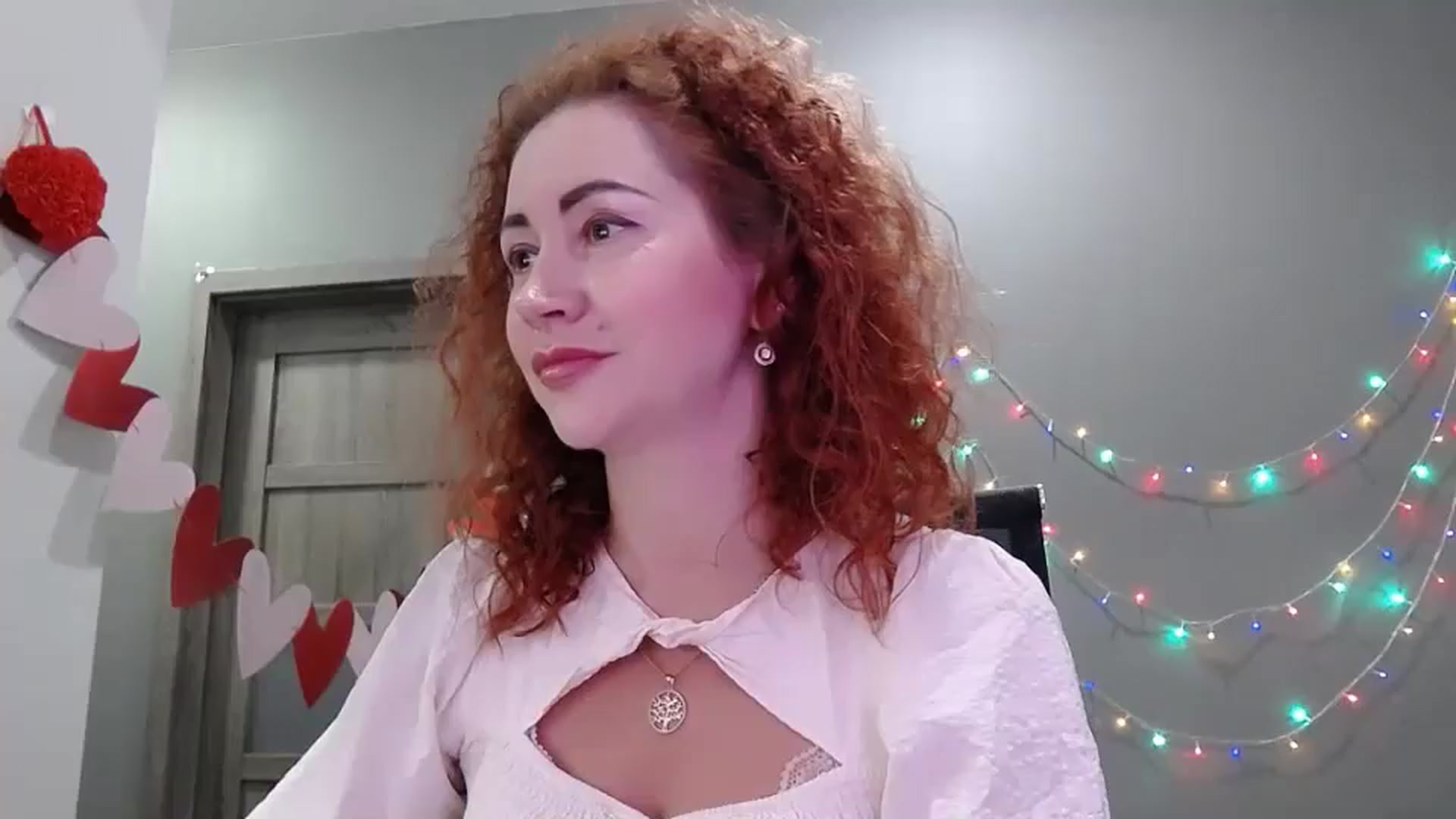 Gallery image thumbnail from XeniaMilf's myfreecams stream on, 04/17/2026, 13:29 image 19 of 20