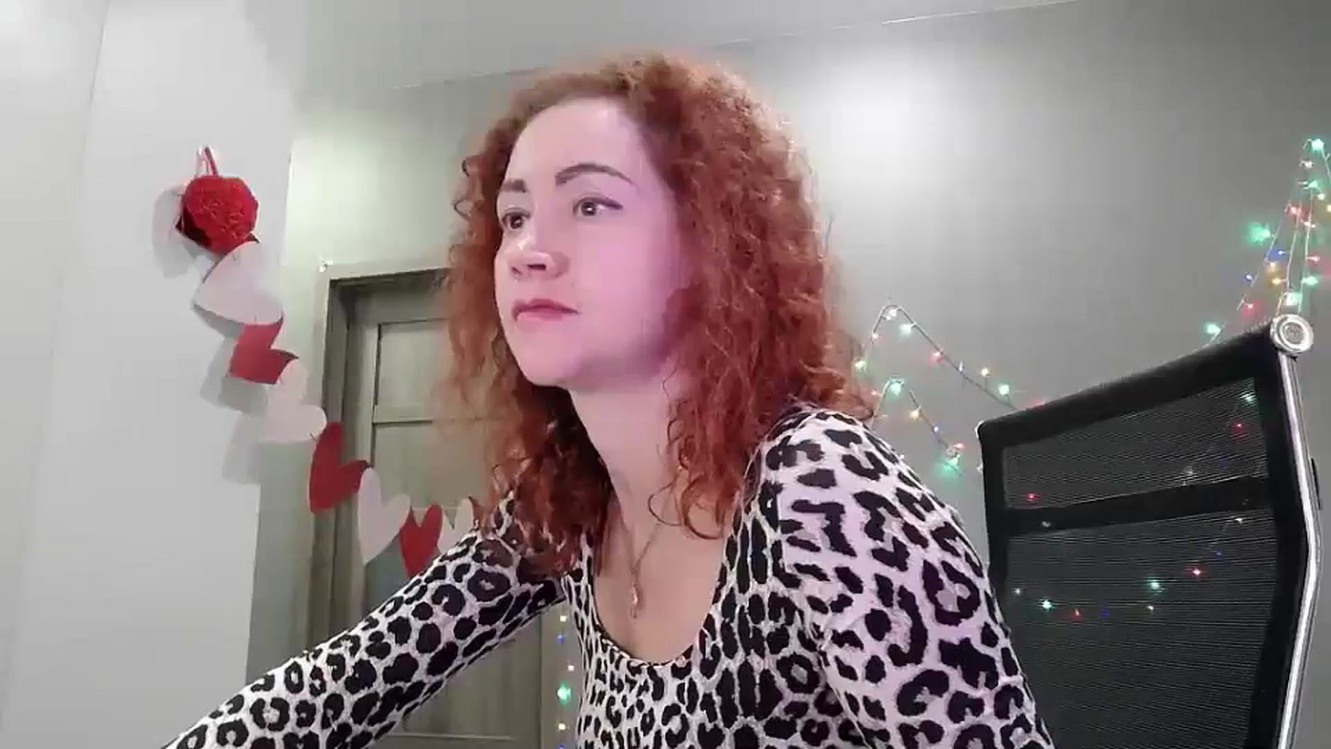 Gallery image thumbnail from XeniaMilf's myfreecams stream on, 04/19/2026, 11:18 image 8 of 20
