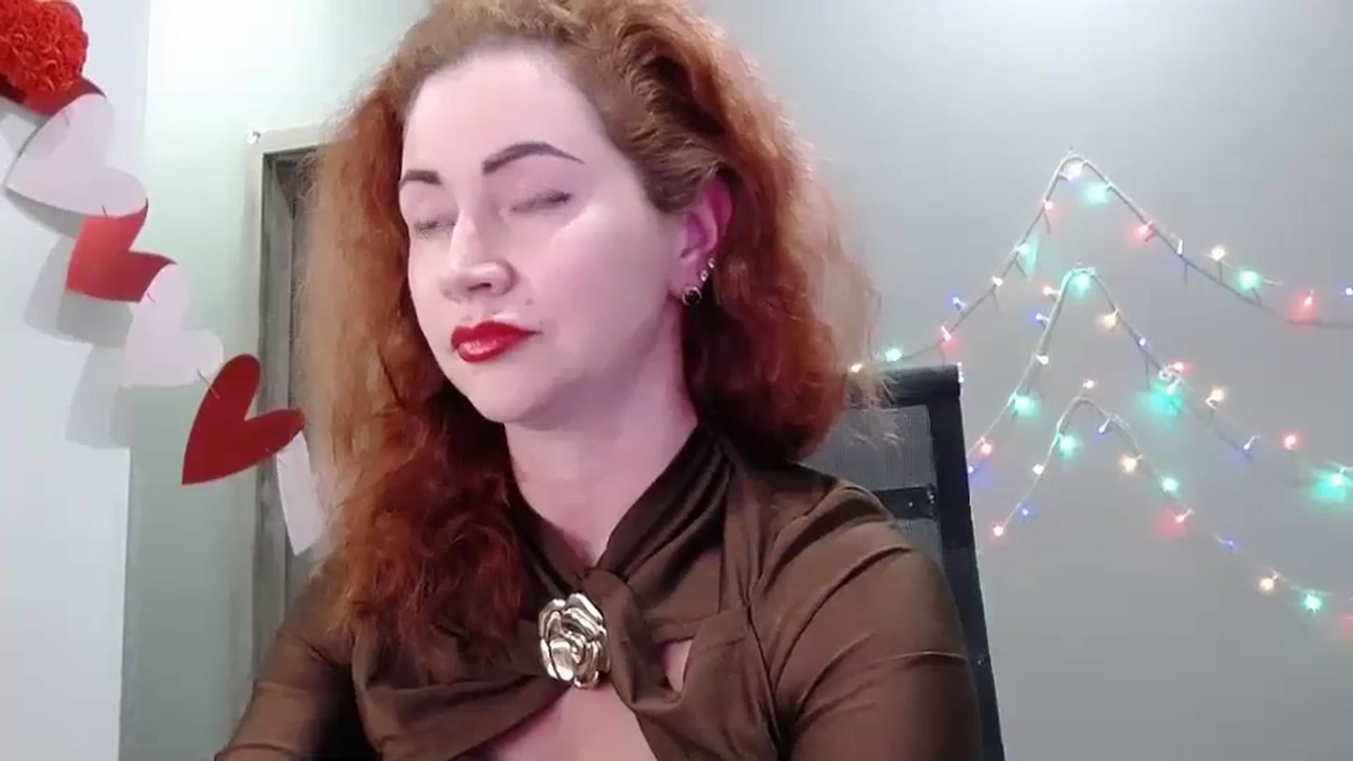 Gallery image thumbnail from XeniaMilf's myfreecams stream on, 04/25/2026, 16:02 image 16 of 20
