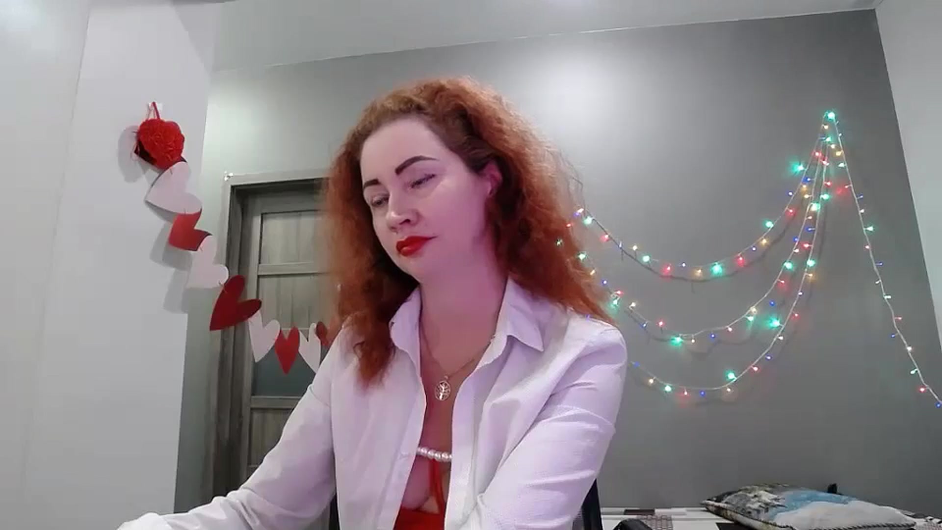 Gallery image thumbnail from XeniaMilf's myfreecams stream on, 04/25/2026, 16:02 image 20 of 20