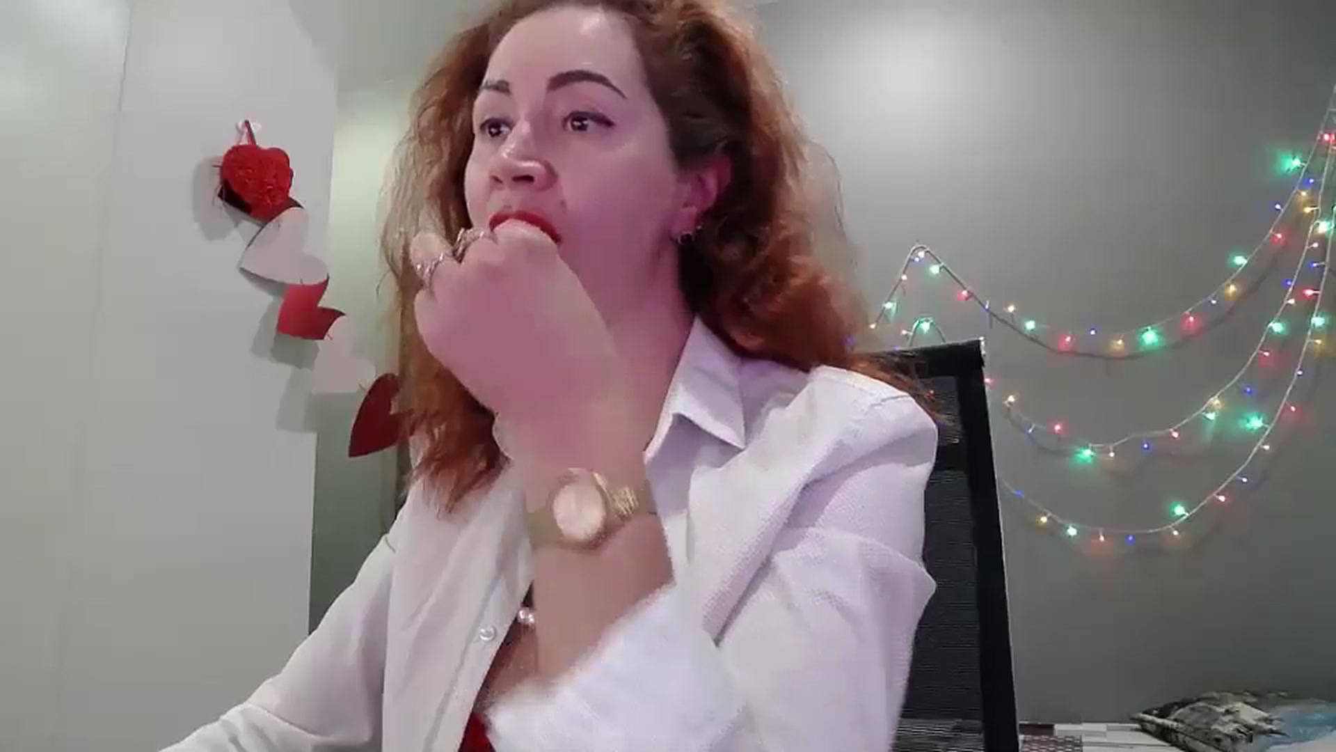 Gallery image thumbnail from XeniaMilf's myfreecams stream on, 04/25/2026, 16:02 image 17 of 20