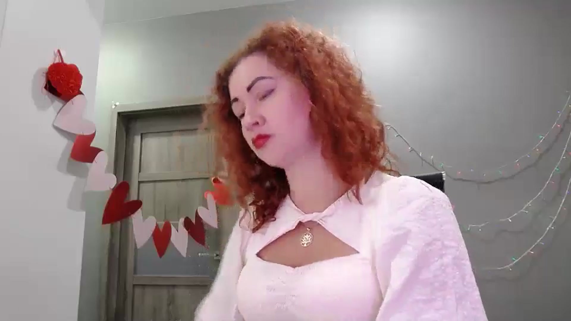 Gallery image thumbnail from XeniaMilf's myfreecams stream on, 04/27/2026, 16:03 image 8 of 20