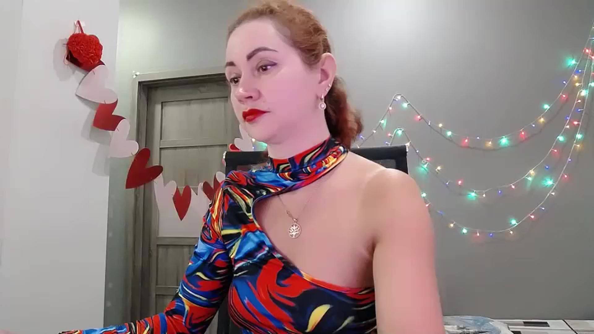 Gallery image thumbnail from XeniaMilf's myfreecams stream on, 04/29/2026, 15:33 image 1 of 20