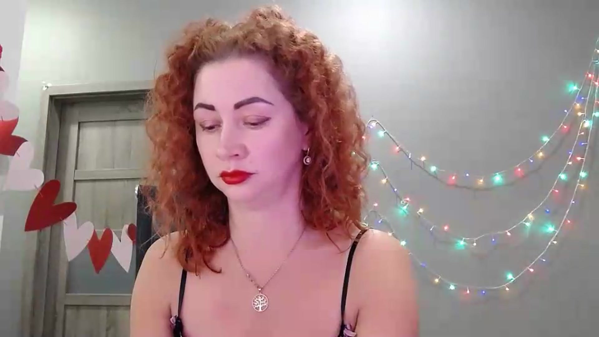 Gallery image thumbnail from XeniaMilf's myfreecams stream on, 04/30/2026, 15:05 image 8 of 20