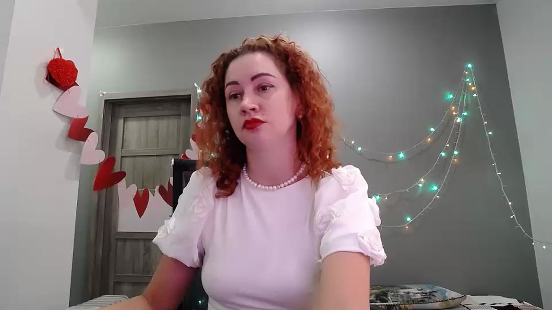 Gallery image thumbnail from XeniaMilf's myfreecams stream on, 05/04/2026, 14:40 image 2 of 20