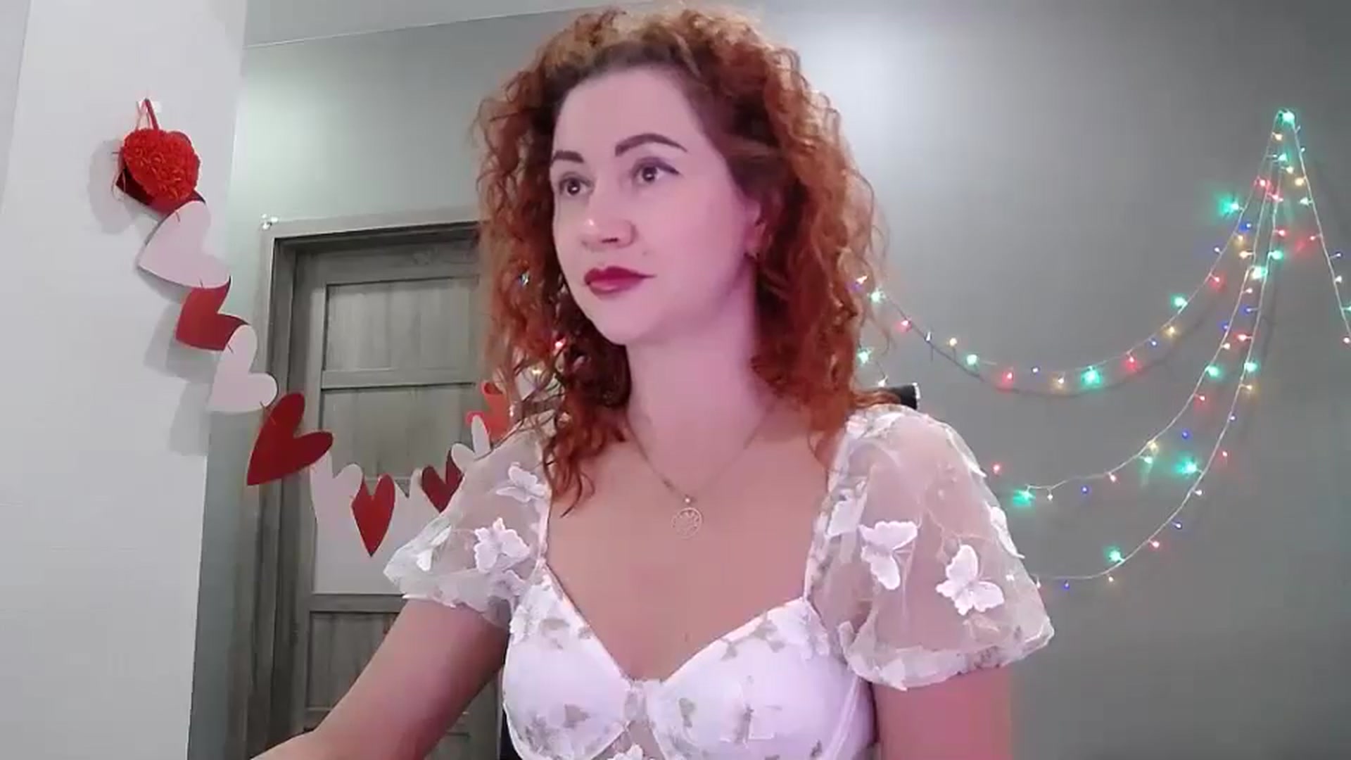 Gallery image thumbnail from XeniaMilf's myfreecams stream on, 05/08/2026, 15:03 image 3 of 20