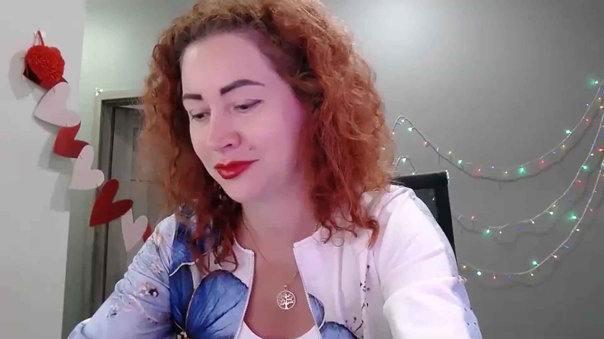 Gallery image thumbnail from XeniaMilf's myfreecams stream on, 05/10/2026, 13:11 image 3 of 20