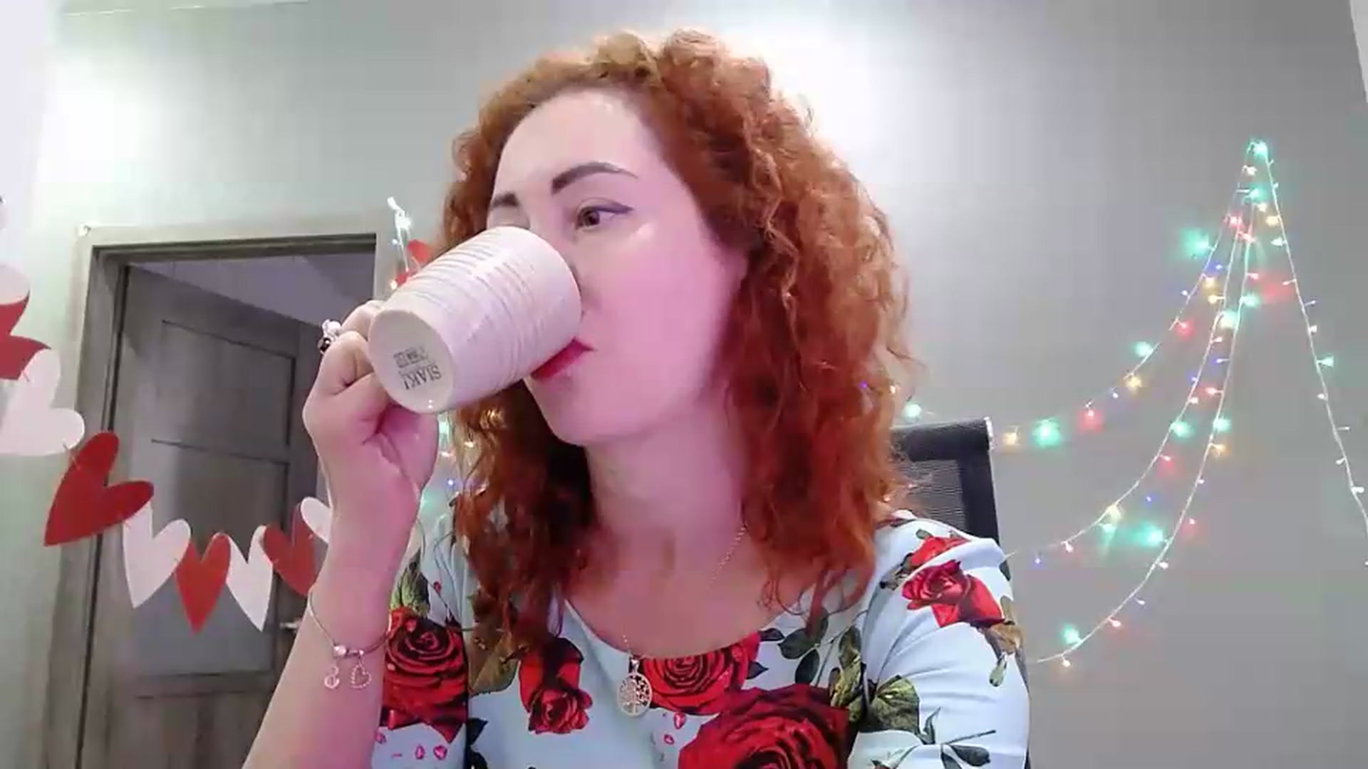 Gallery image thumbnail from XeniaMilf's myfreecams stream on, 05/14/2026, 14:13 image 18 of 20