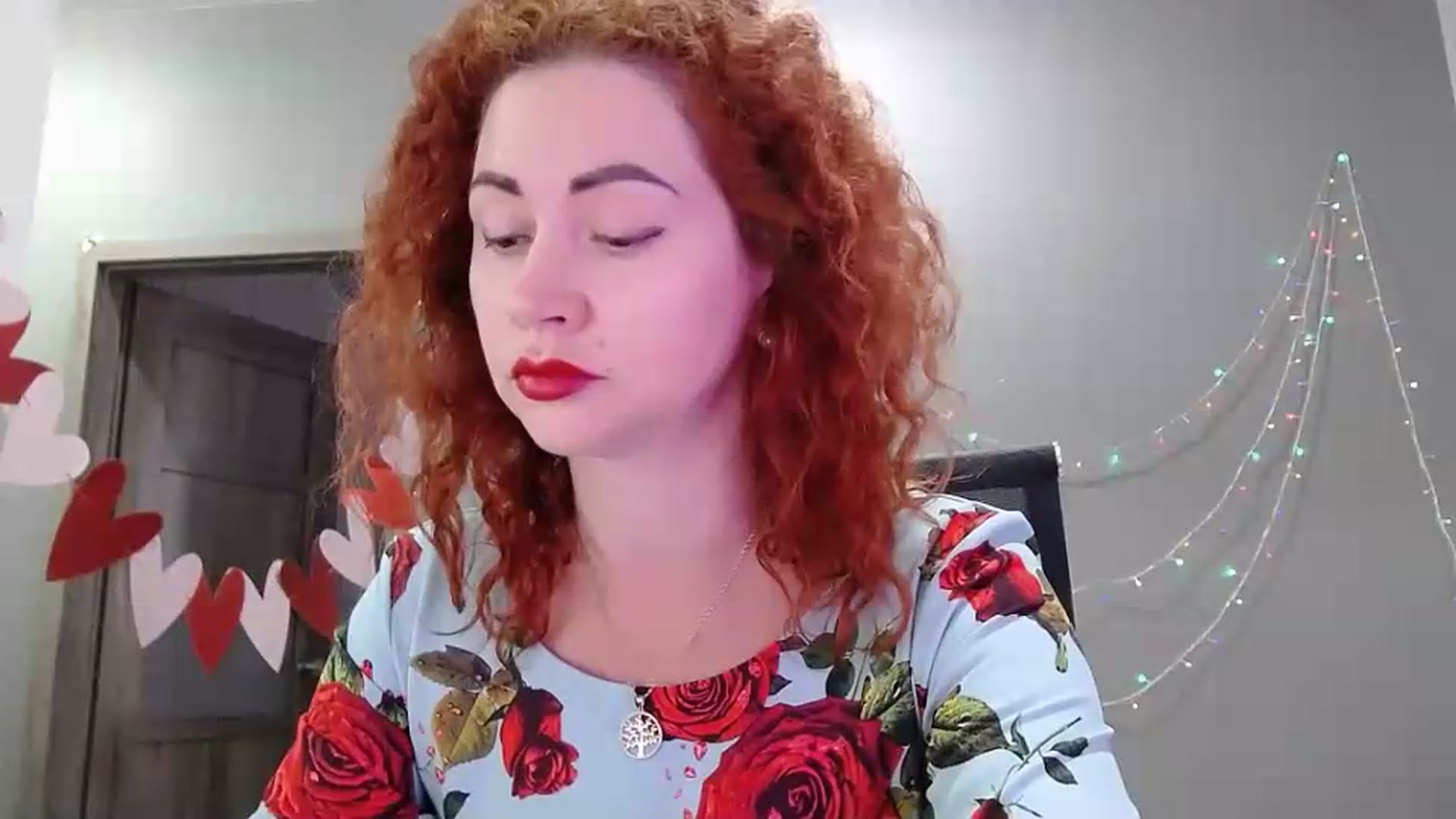 Gallery image thumbnail from XeniaMilf's myfreecams stream on, 05/14/2026, 14:13 image 17 of 20