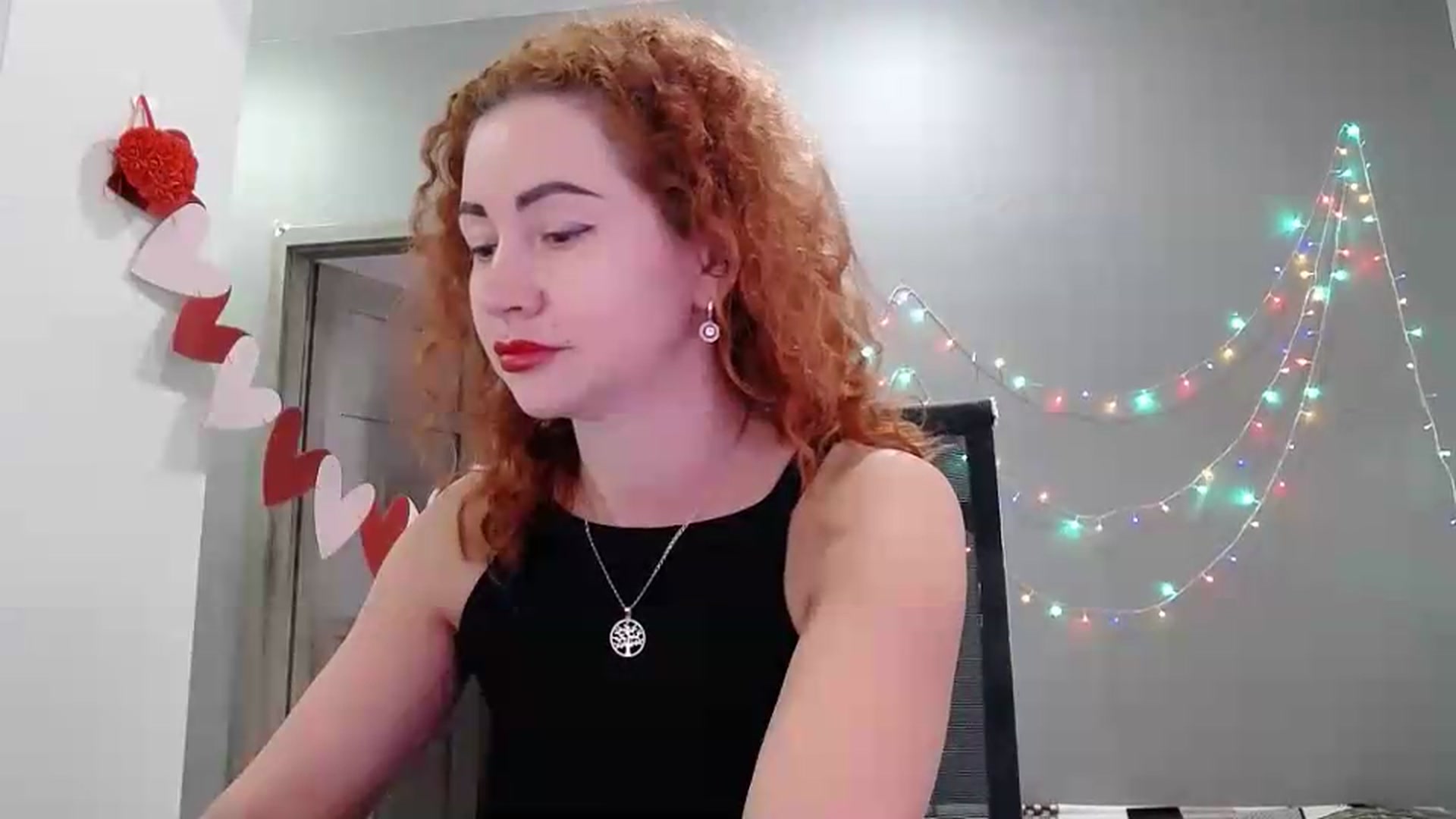Gallery image thumbnail from XeniaMilf's myfreecams stream on, 05/17/2026, 11:57 image 4 of 20