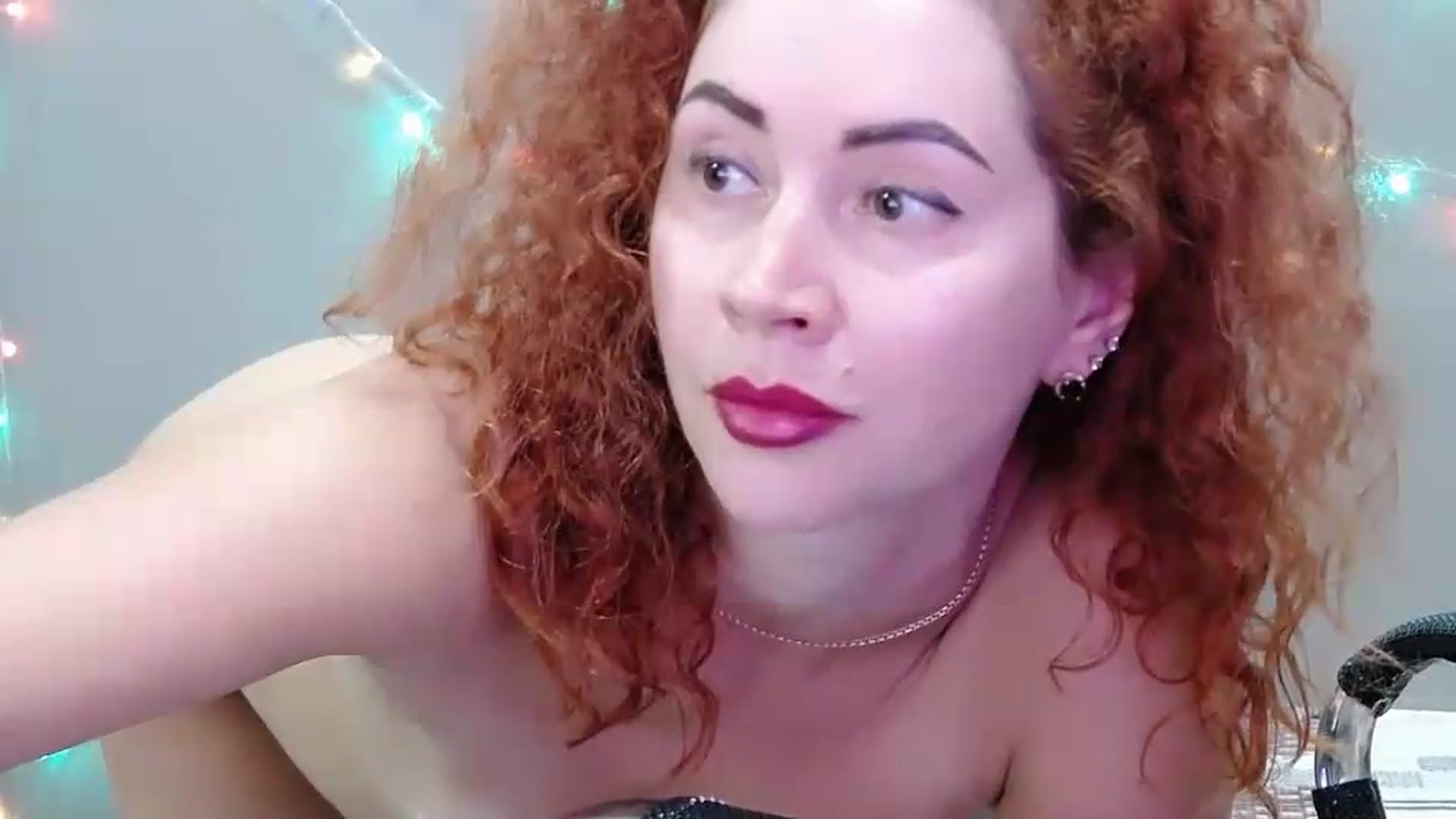 Gallery image thumbnail from XeniaMilf's myfreecams stream on, 05/18/2026, 15:58 image 19 of 20