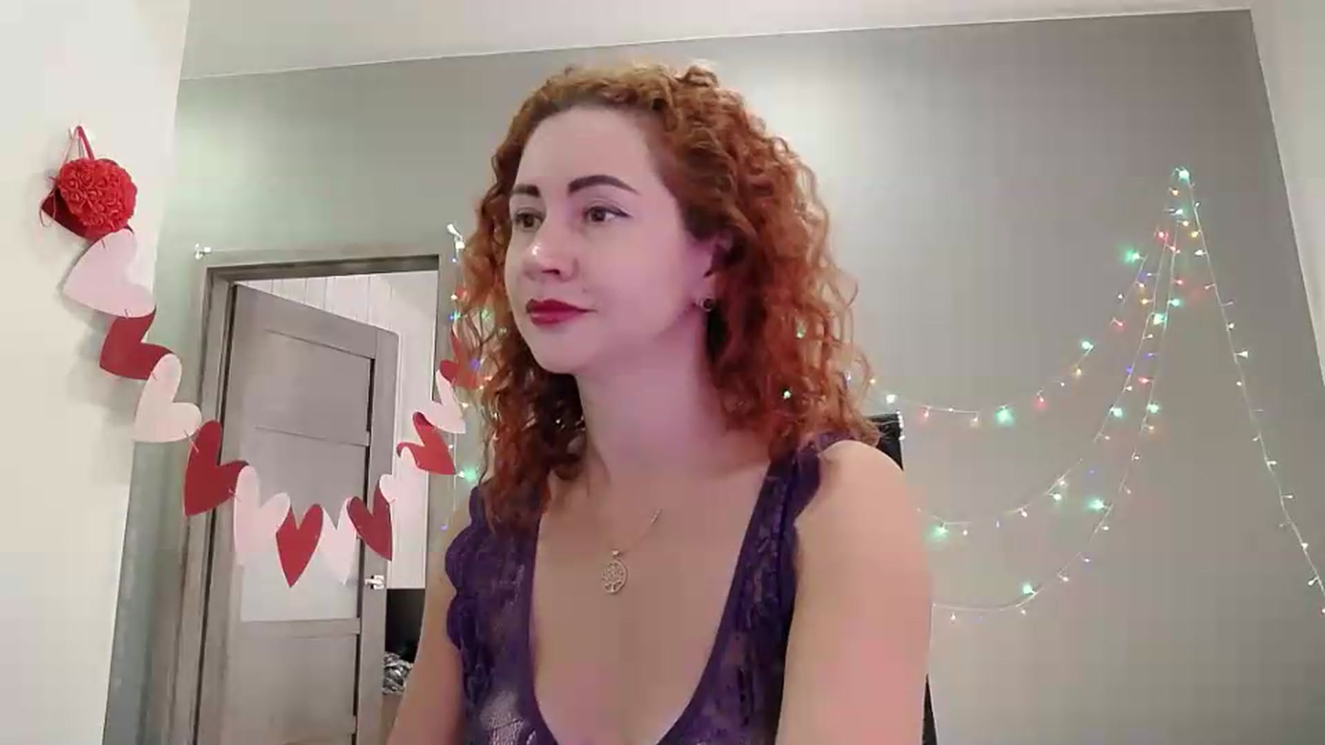 Gallery image thumbnail from XeniaMilf's myfreecams stream on, 05/20/2026, 13:17 image 17 of 20
