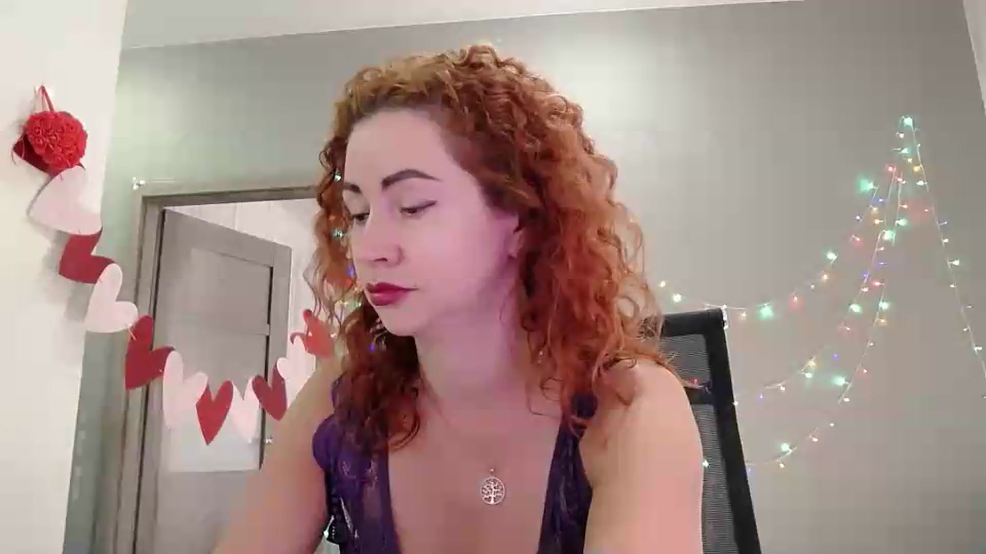 Gallery image thumbnail from XeniaMilf's myfreecams stream on, 05/20/2026, 13:17 image 8 of 20