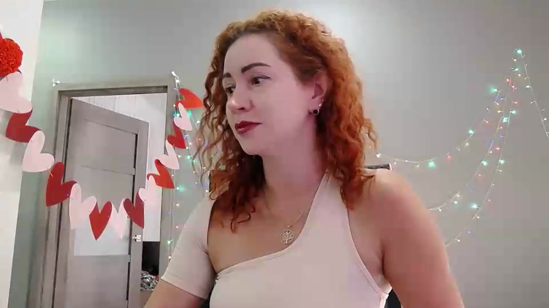 Gallery image thumbnail from XeniaMilf's myfreecams stream on, 05/21/2026, 15:10 image 10 of 20