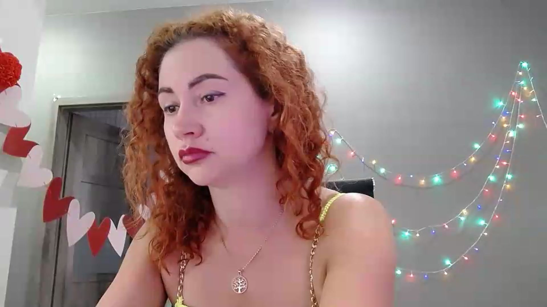 Gallery image thumbnail from XeniaMilf's myfreecams stream on, 05/21/2026, 15:57 image 15 of 20