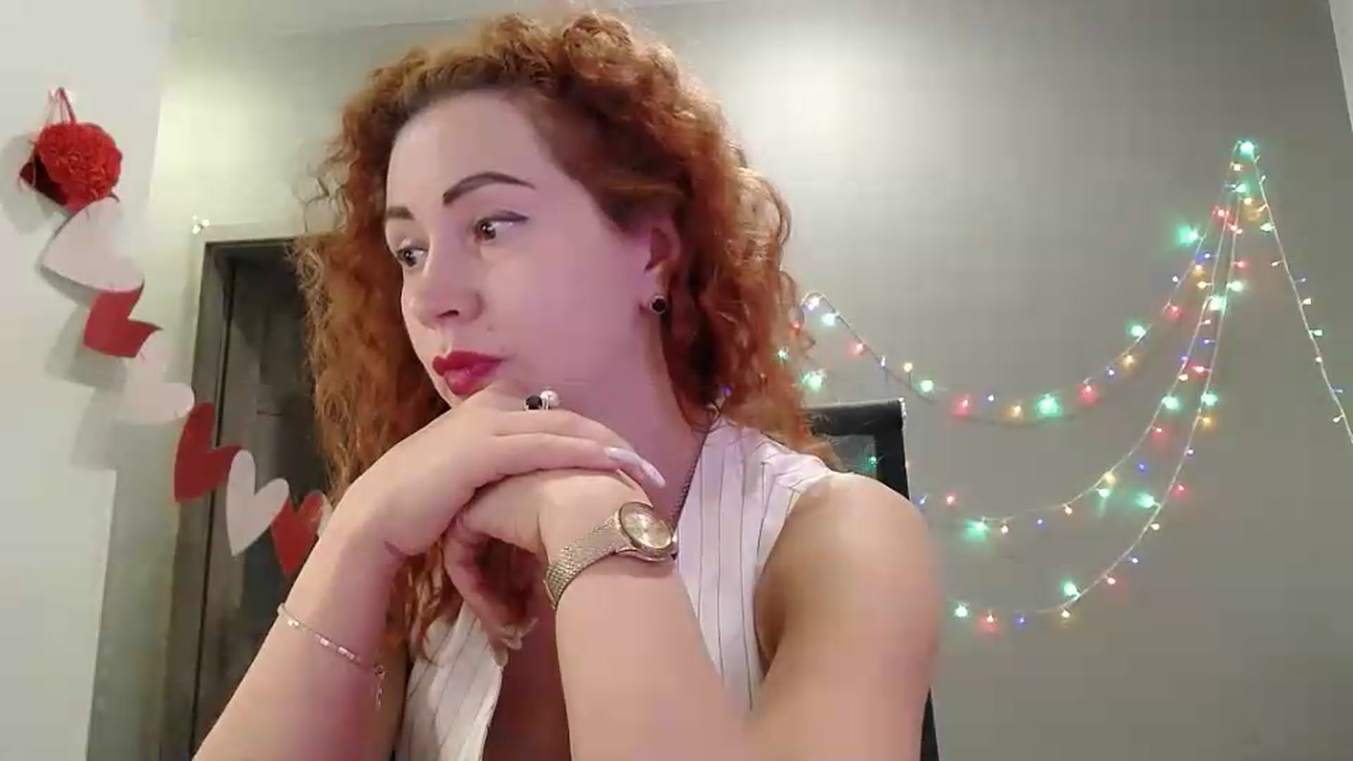 Gallery image thumbnail from XeniaMilf's myfreecams stream on, 05/22/2026, 16:17 image 14 of 20