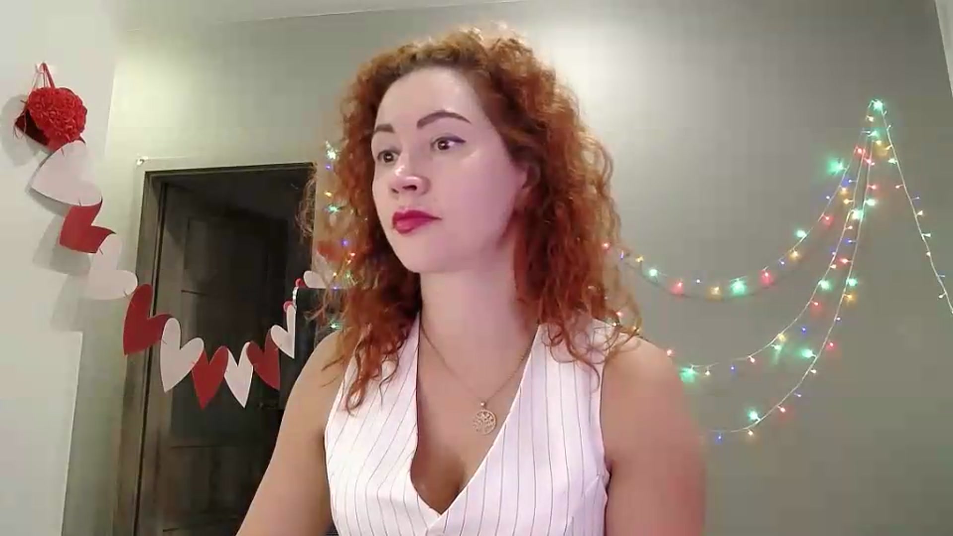 Gallery image thumbnail from XeniaMilf's myfreecams stream on, 05/22/2026, 16:17 image 8 of 20