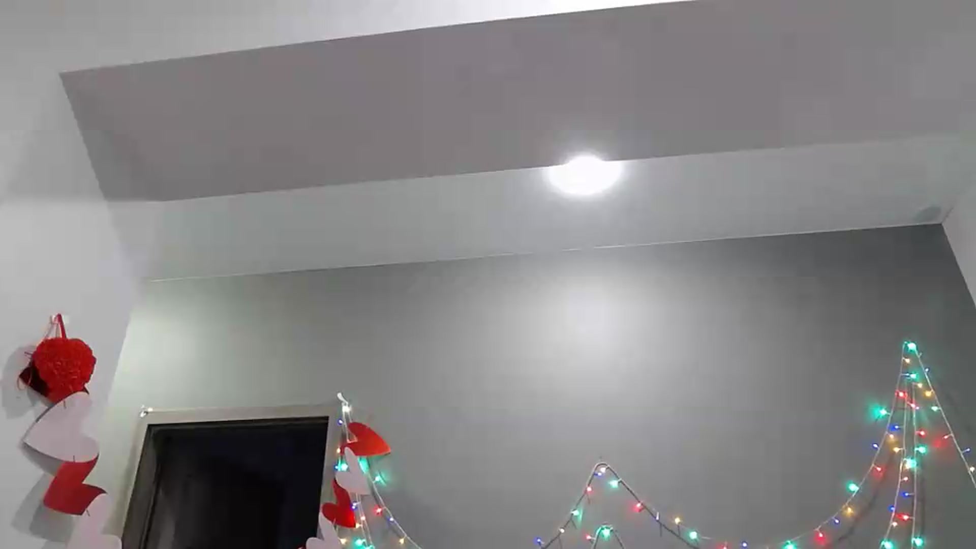 Gallery image thumbnail from XeniaMilf's myfreecams stream on, 05/27/2026, 15:30 image 14 of 20