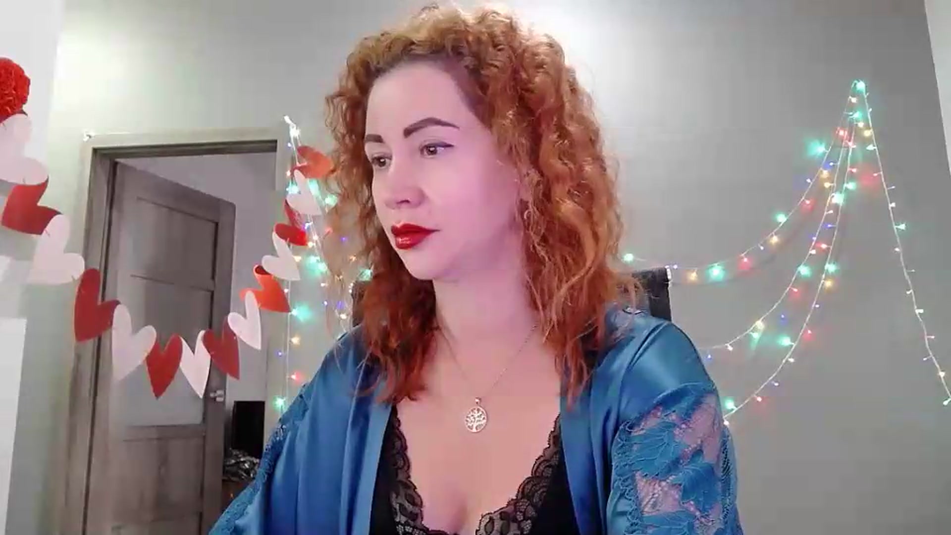 Gallery image thumbnail from XeniaMilf's myfreecams stream on, 05/28/2026, 15:05 image 5 of 20