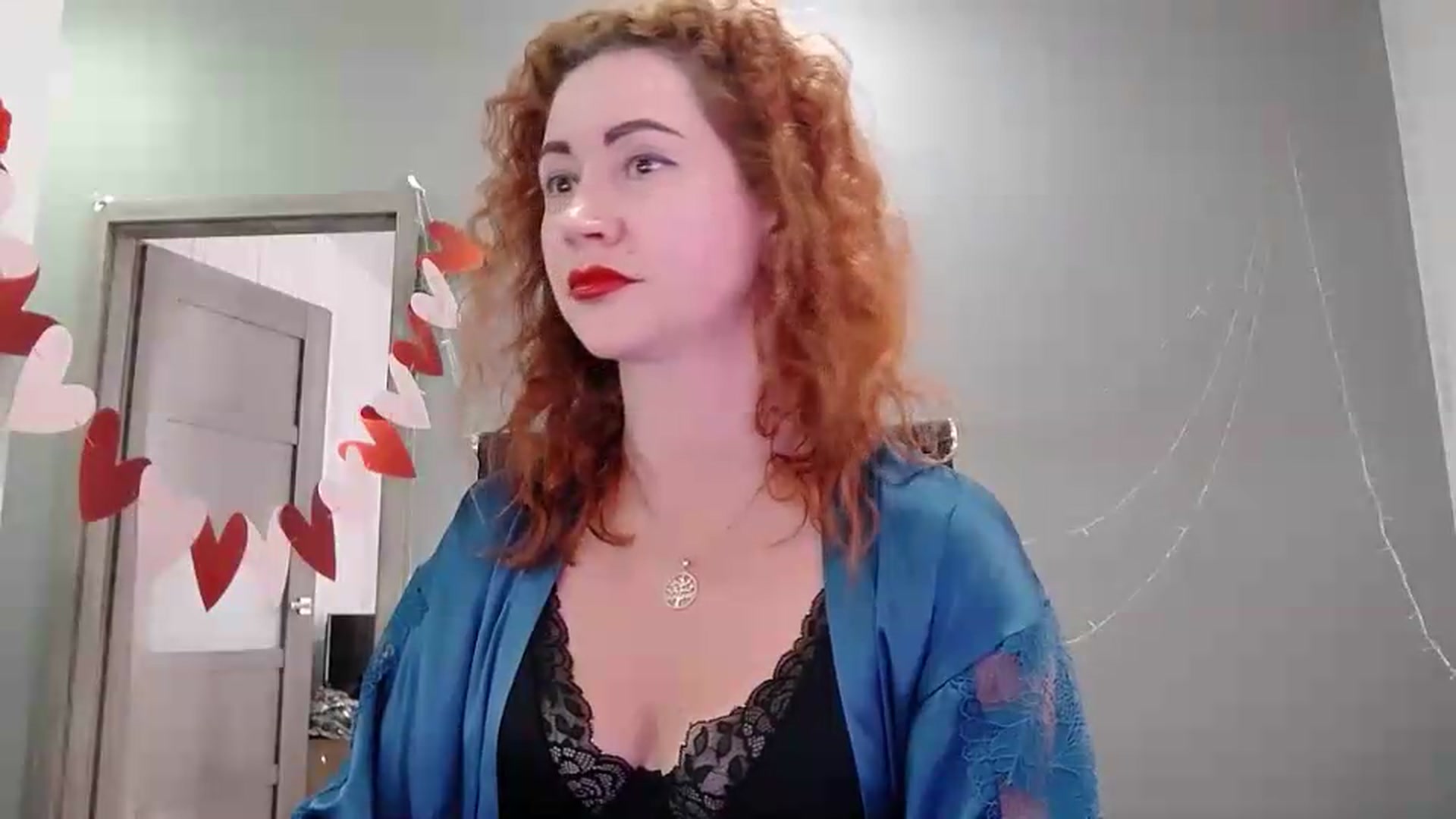 Gallery image thumbnail from XeniaMilf's myfreecams stream on, 05/28/2026, 15:05 image 6 of 20
