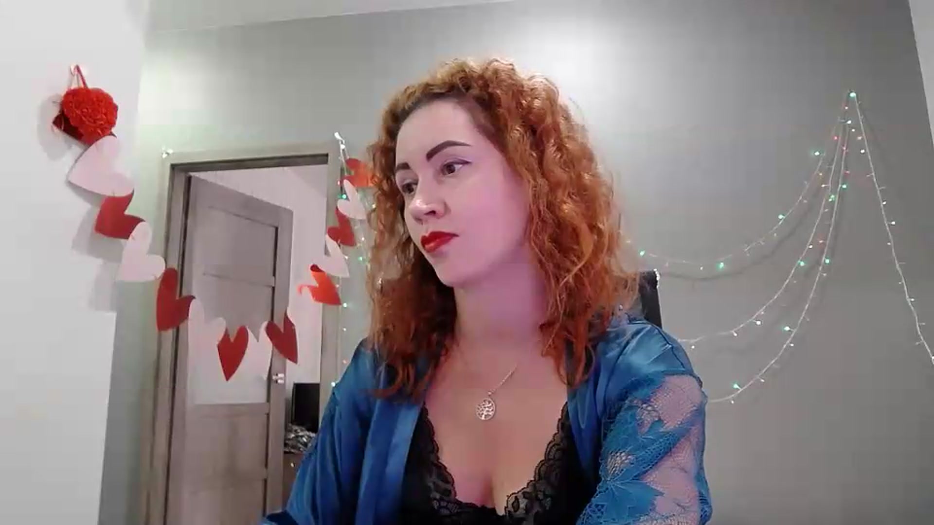 Gallery image thumbnail from XeniaMilf's myfreecams stream on, 05/28/2026, 15:05 image 13 of 20