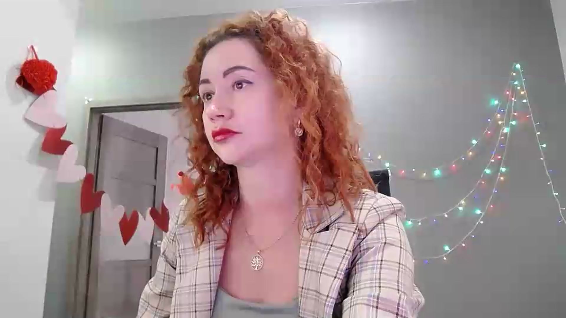 Gallery image thumbnail from XeniaMilf's myfreecams stream on, 05/29/2026, 11:23 image 19 of 20