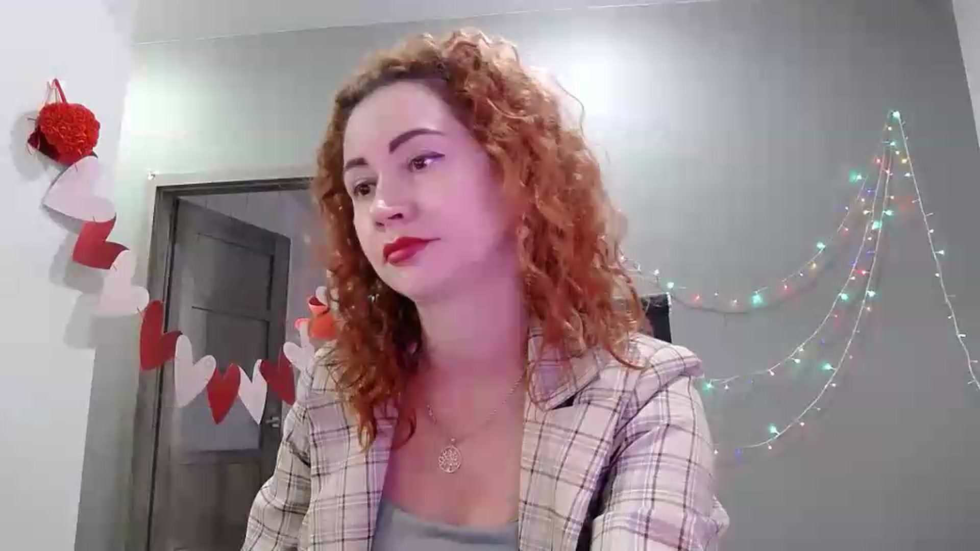 Gallery image thumbnail from XeniaMilf's myfreecams stream on, 05/29/2026, 11:23 image 15 of 20