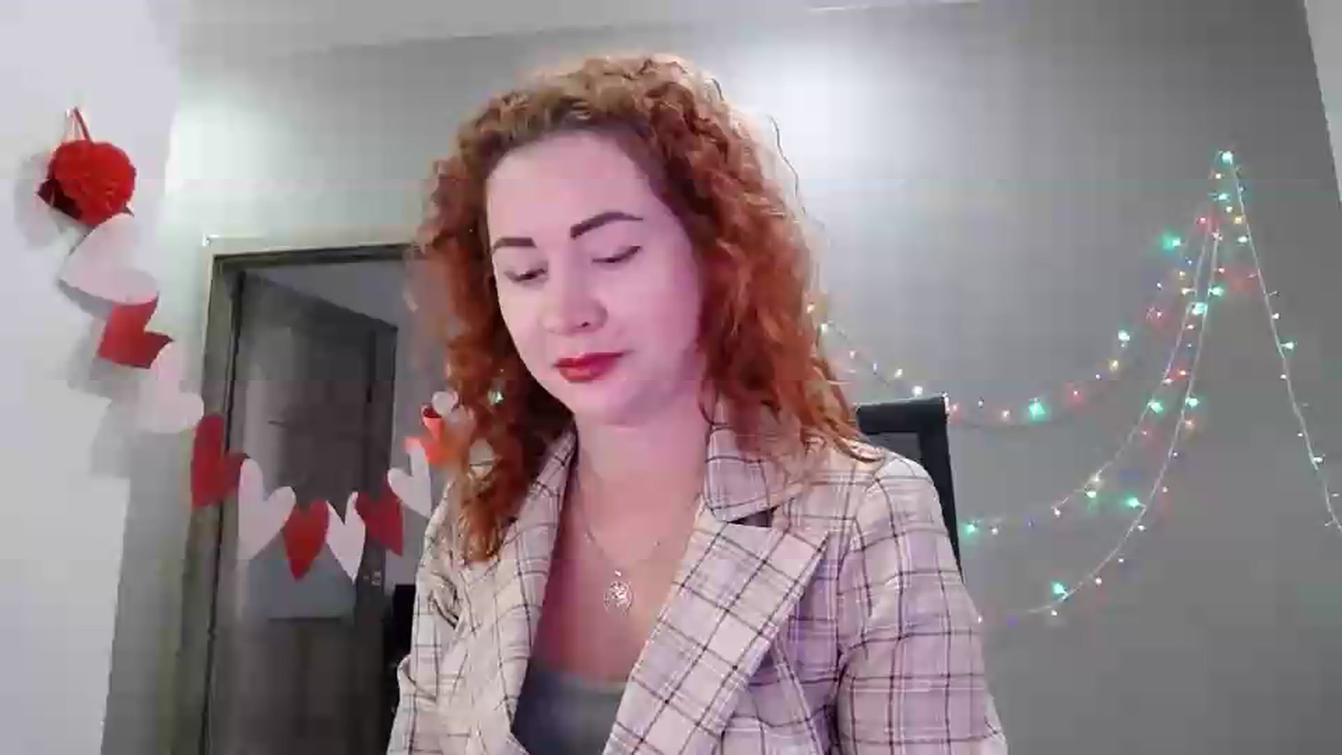 Gallery image thumbnail from XeniaMilf's myfreecams stream on, 05/29/2026, 11:23 image 4 of 20