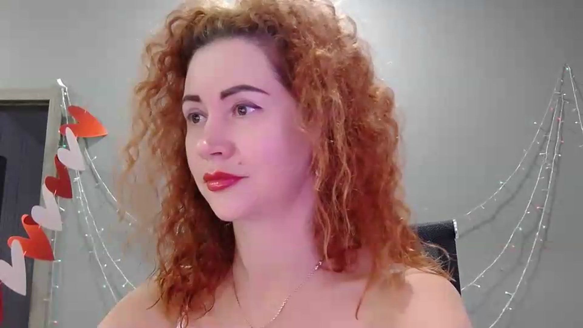 Gallery image thumbnail from XeniaMilf's myfreecams stream on, 05/31/2026, 15:05 image 19 of 20
